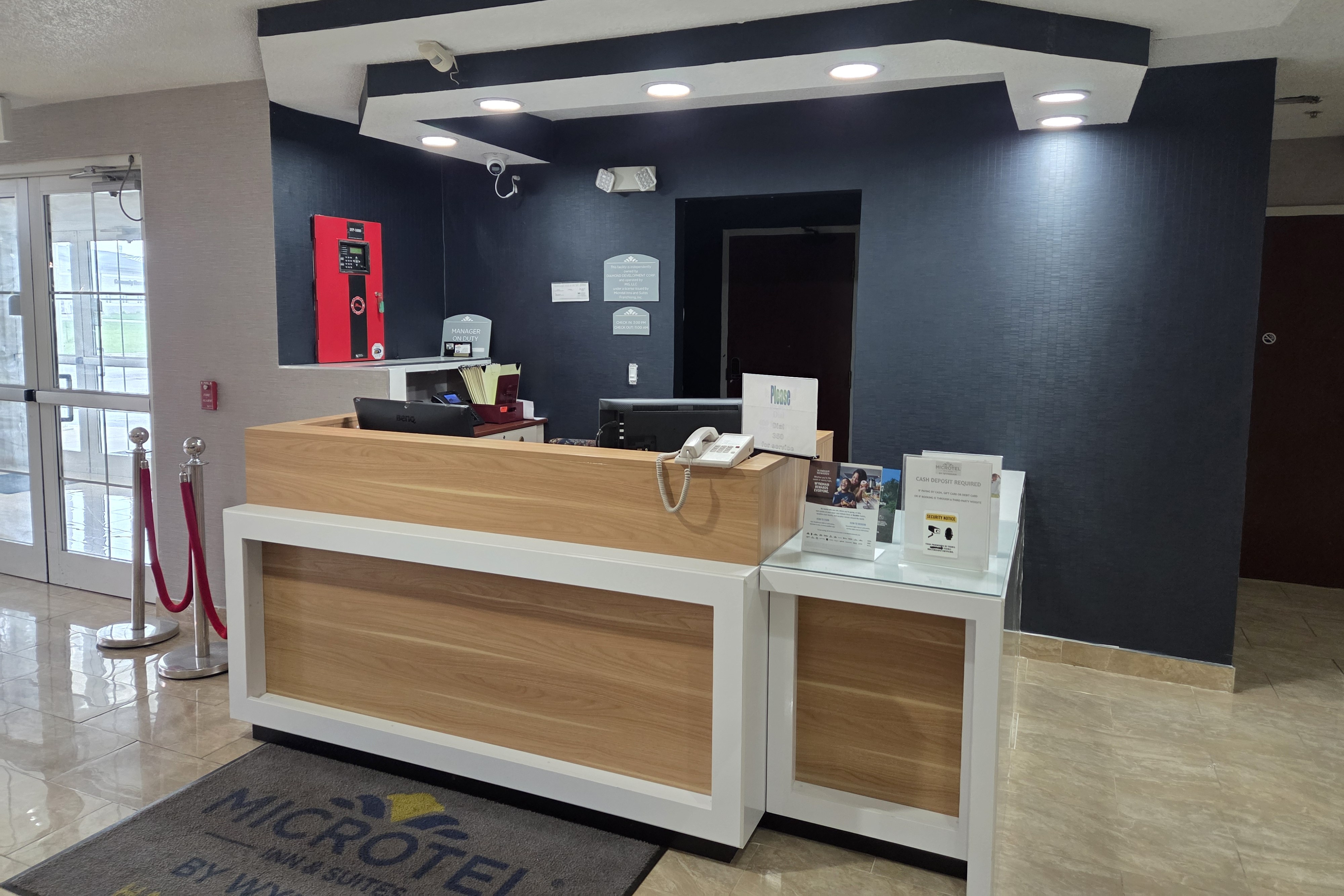 Microtel Inn & Suites by Wyndham Hagerstown by I-81 reception in Hagerstown, Maryland