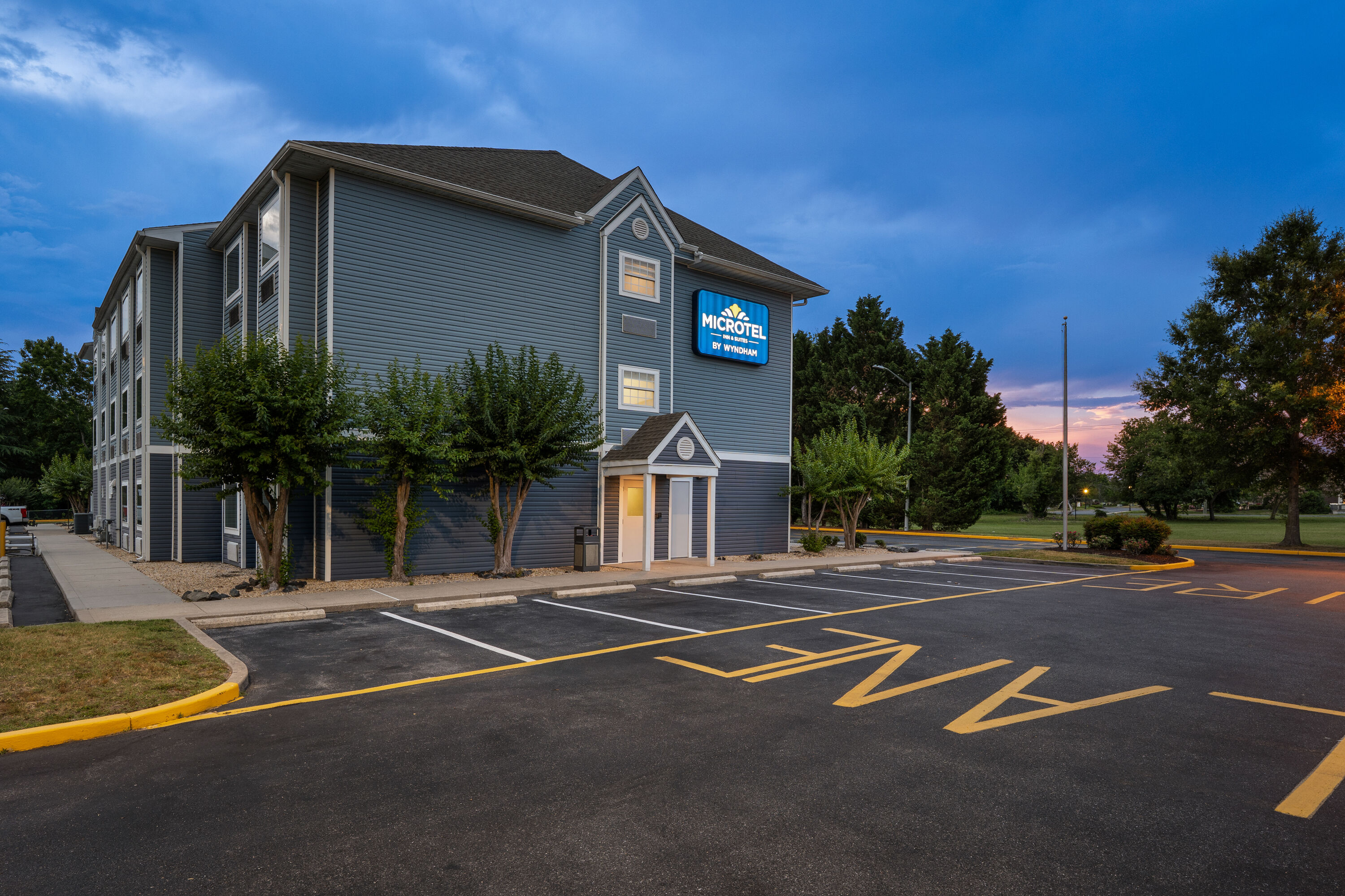 Exterior Night Image of Microtel Inn & Suites by Wyndham Salisbury hotel in Salisbury, Maryland