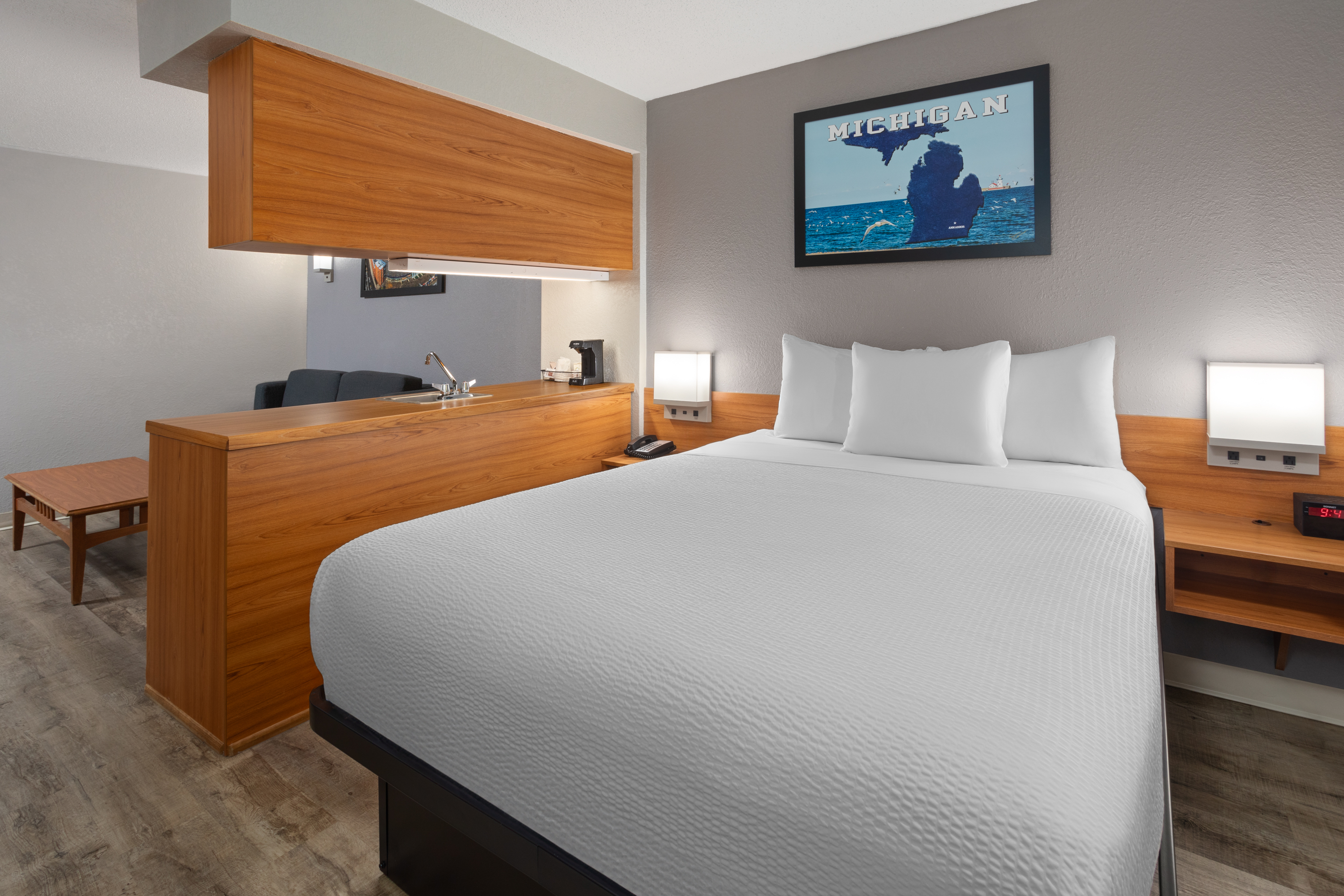 Microtel Inn & Suites by Wyndham Ann Arbor suite in Ann Arbor, Michigan