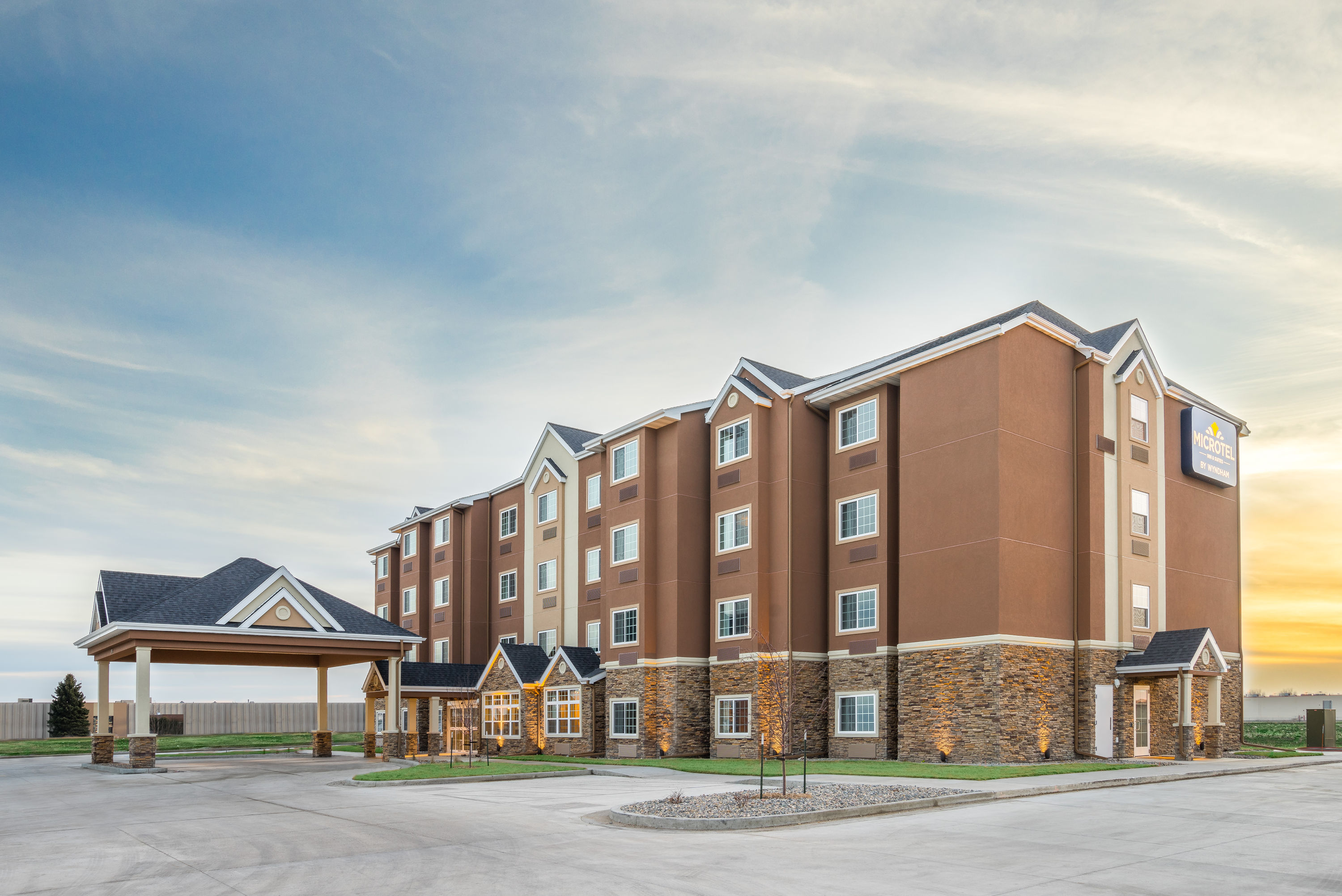 Exterior of Microtel Inn & Suites By Wyndham Moorhead Fargo Area hotel in Moorhead, Minnesota