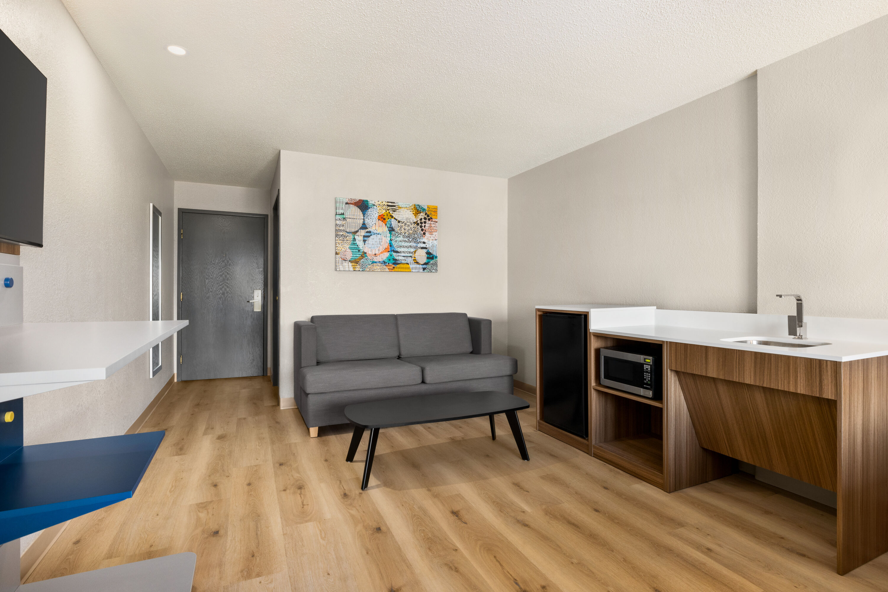 Microtel Inn & Suites by Wyndham New Ulm suite in New Ulm, Minnesota