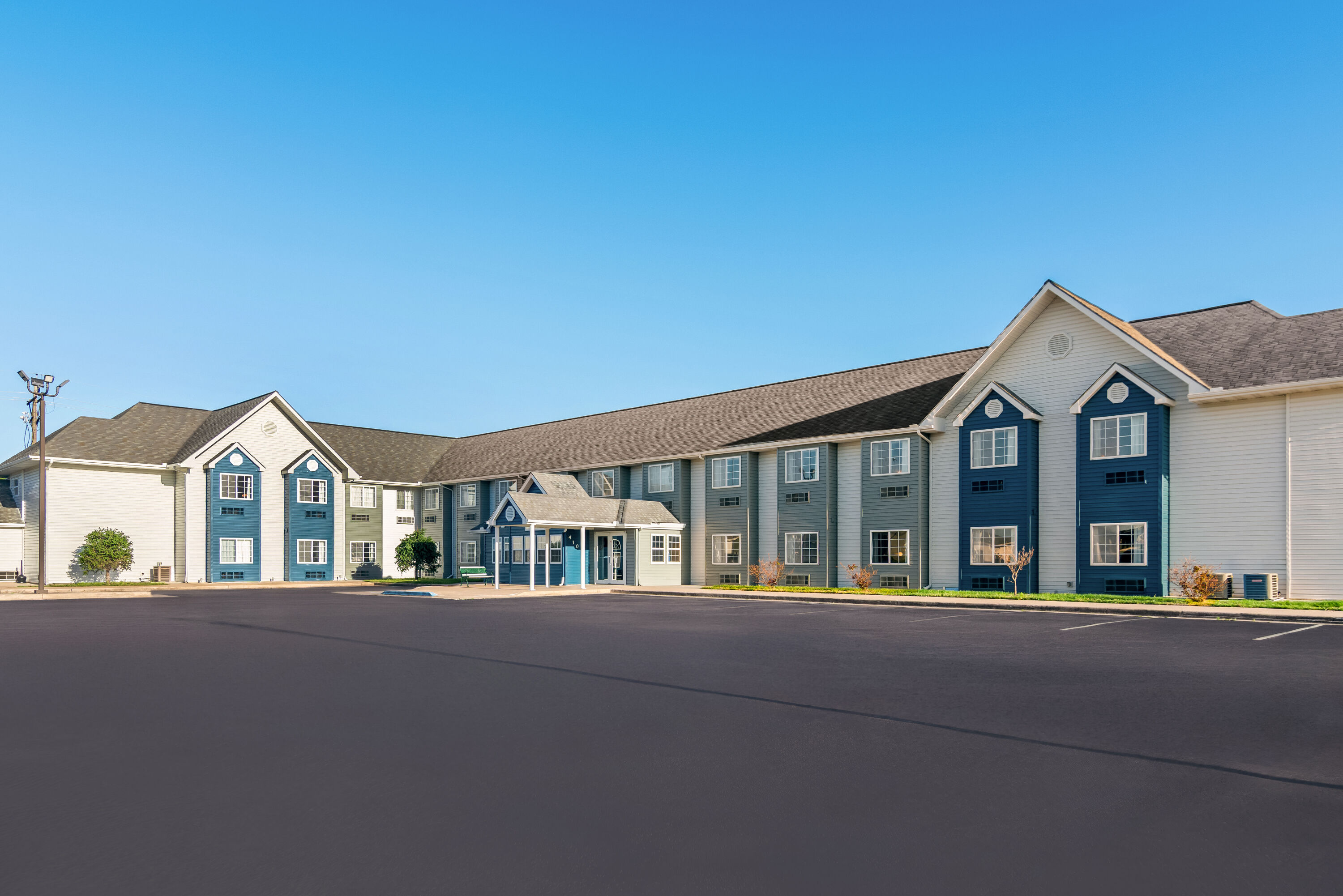 Exterior Day Image of Microtel Inn & Suites by Wyndham Joplin hotel in Joplin, Missouri