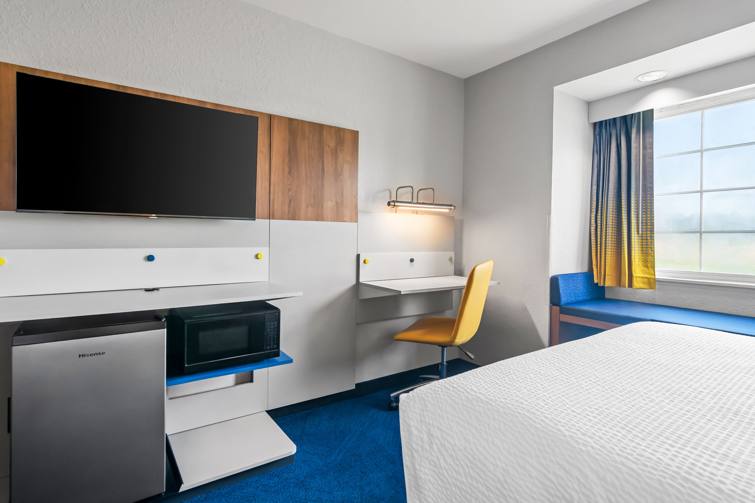 Double bed guest room at the Microtel Inn & Suites by Wyndham Joplin in Joplin, Missouri