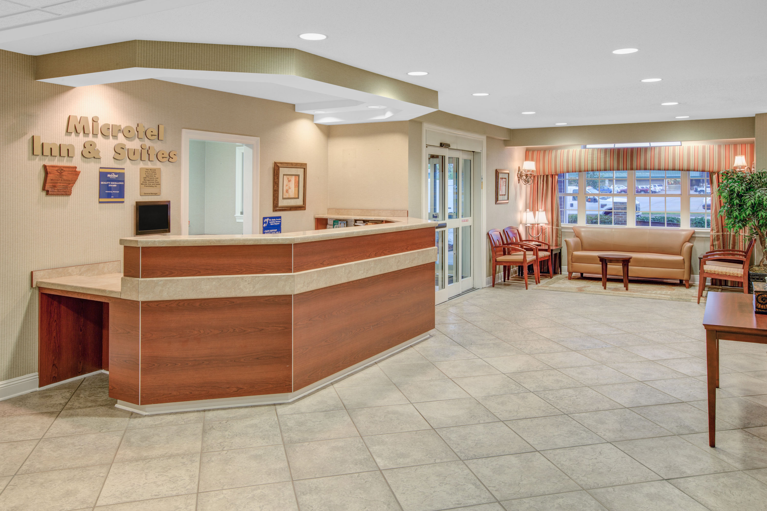 Microtel Inn Suites By Wyndham Hattiesburg Hattiesburg Ms Hotels