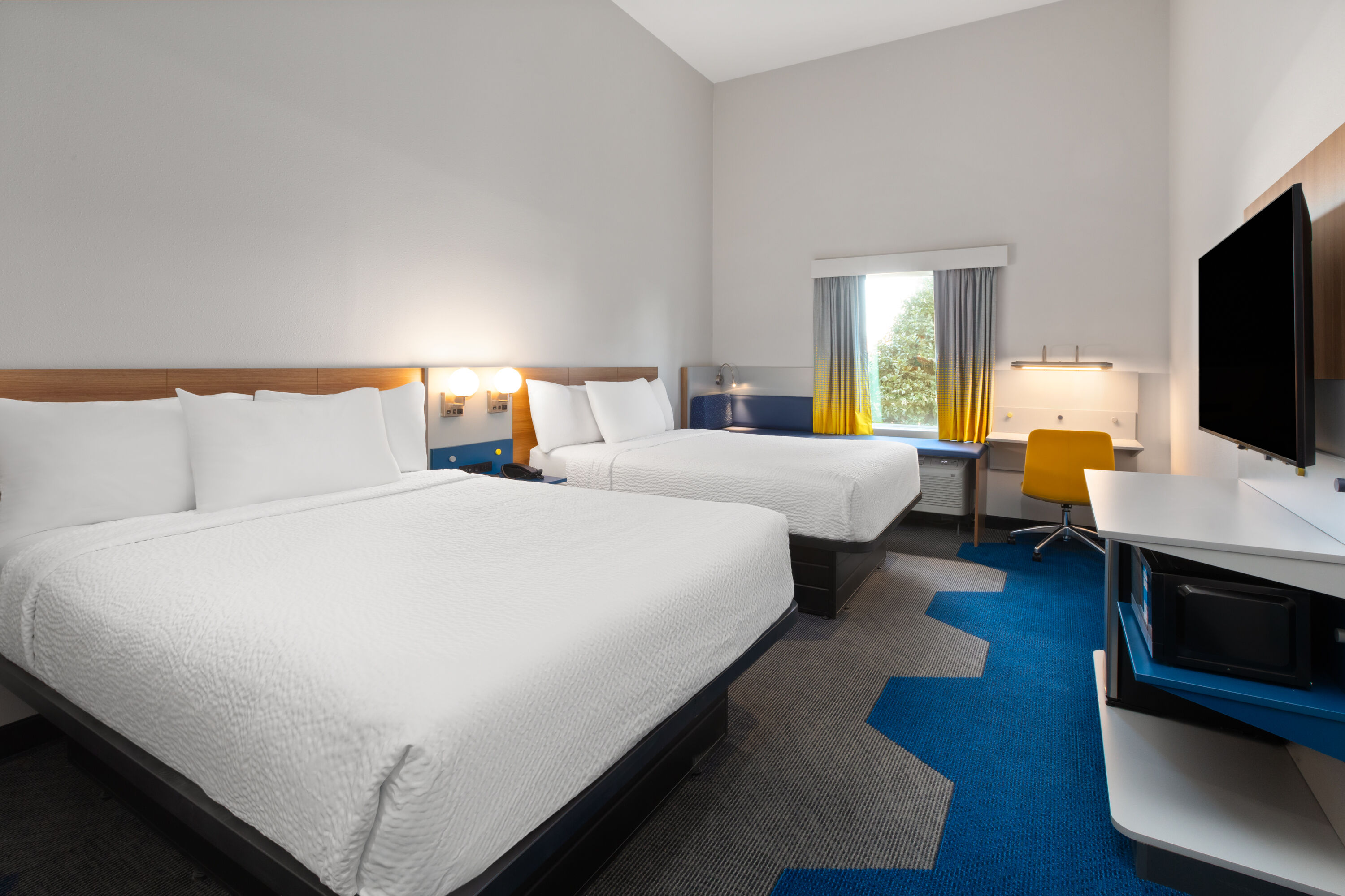 Guest room at the Microtel Inn & Suites by Wyndham Olive Branch in Olive Branch, Mississippi