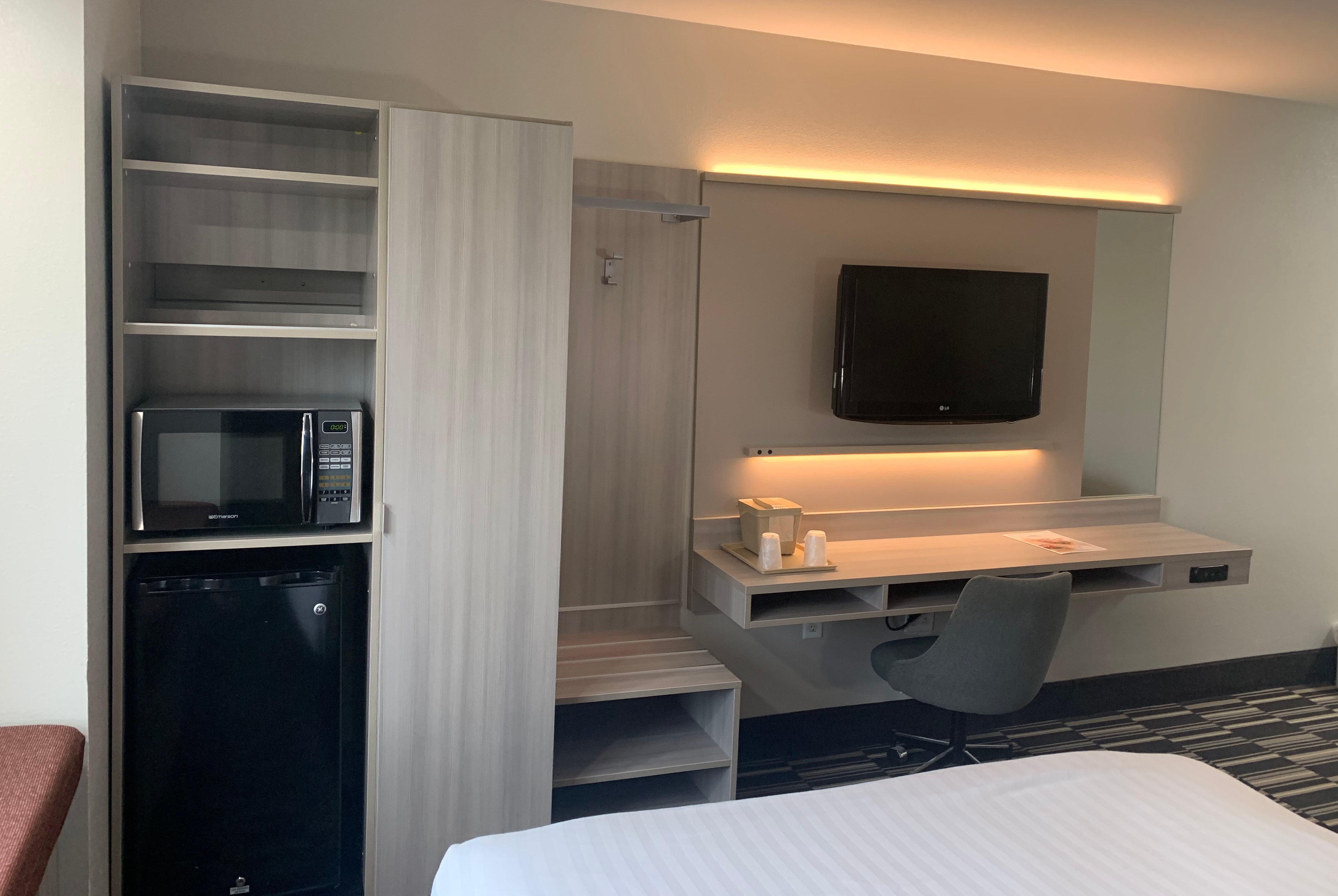 Microtel Inn Amp Suites By Wyndham Charlotte Airport