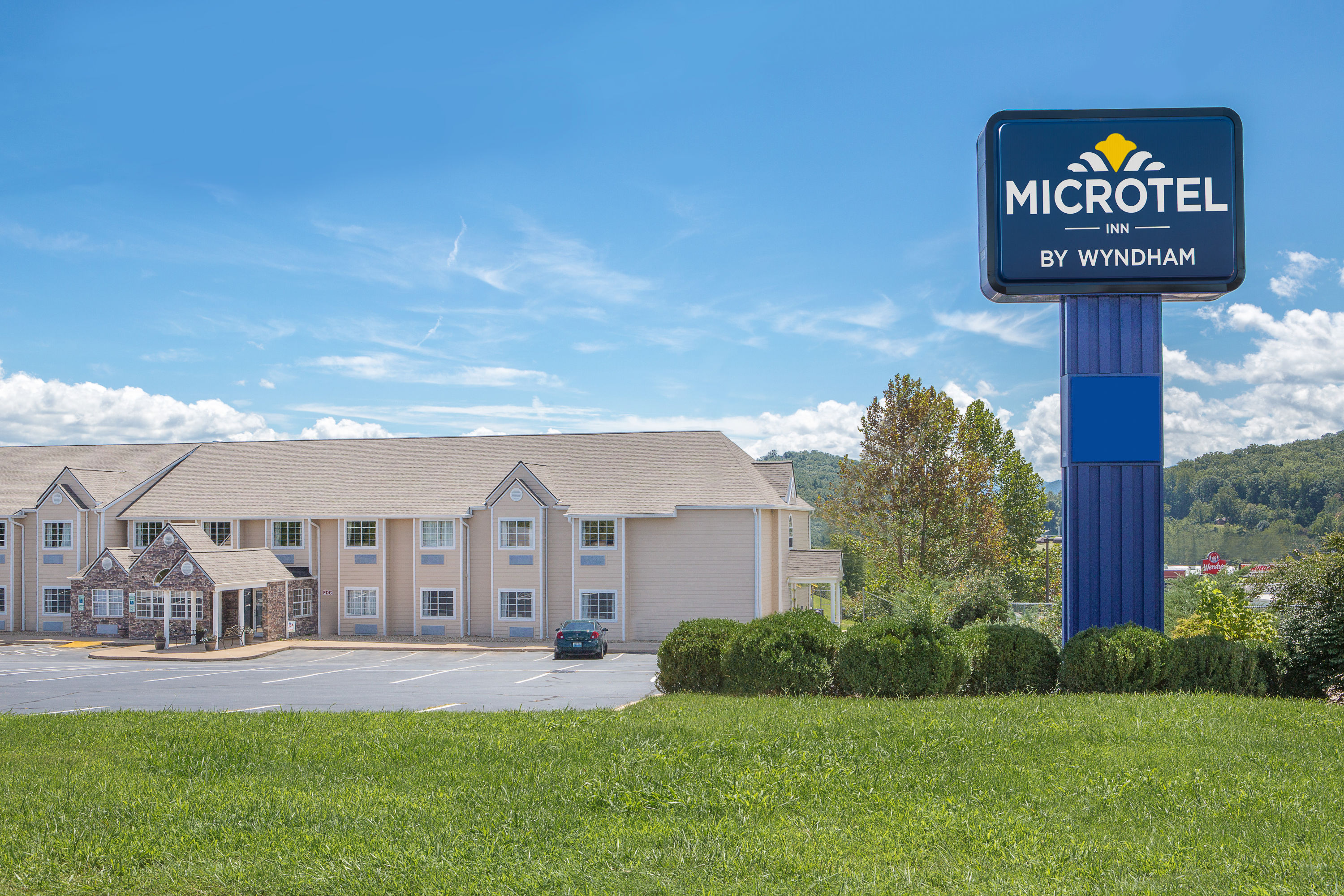 Microtel Inn Suites By Wyndham Franklin Franklin Nc Hotels