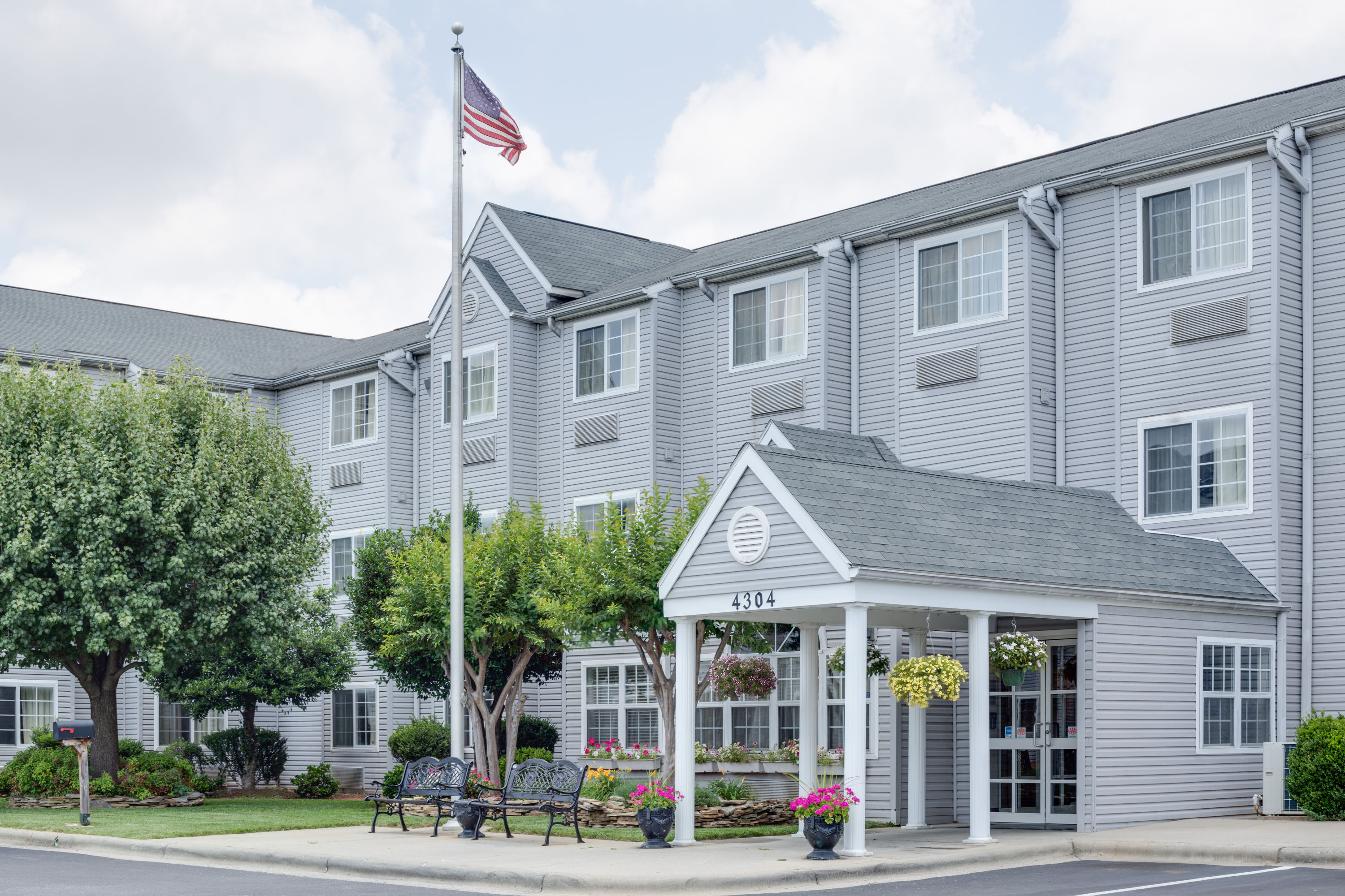 Microtel Inn Amp Suites By Wyndham Greensboro Greensboro