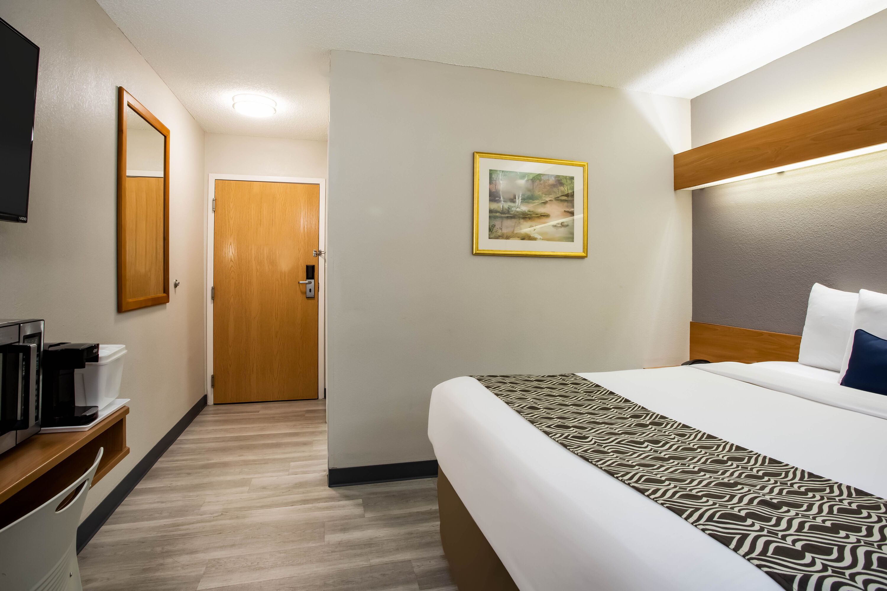 Guest room at the Microtel Inn & Suites by Wyndham Southern Pines / Pinehurst in Southern Pines, North Carolina