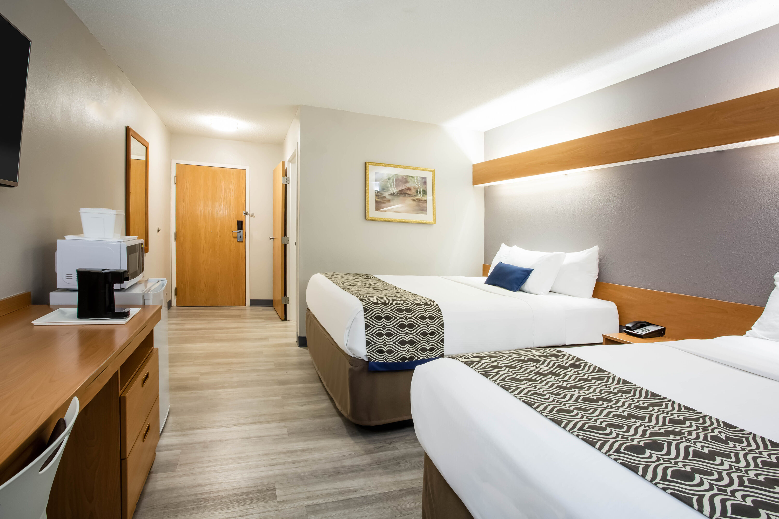 Guest room at the Microtel Inn & Suites by Wyndham Southern Pines / Pinehurst in Southern Pines, North Carolina
