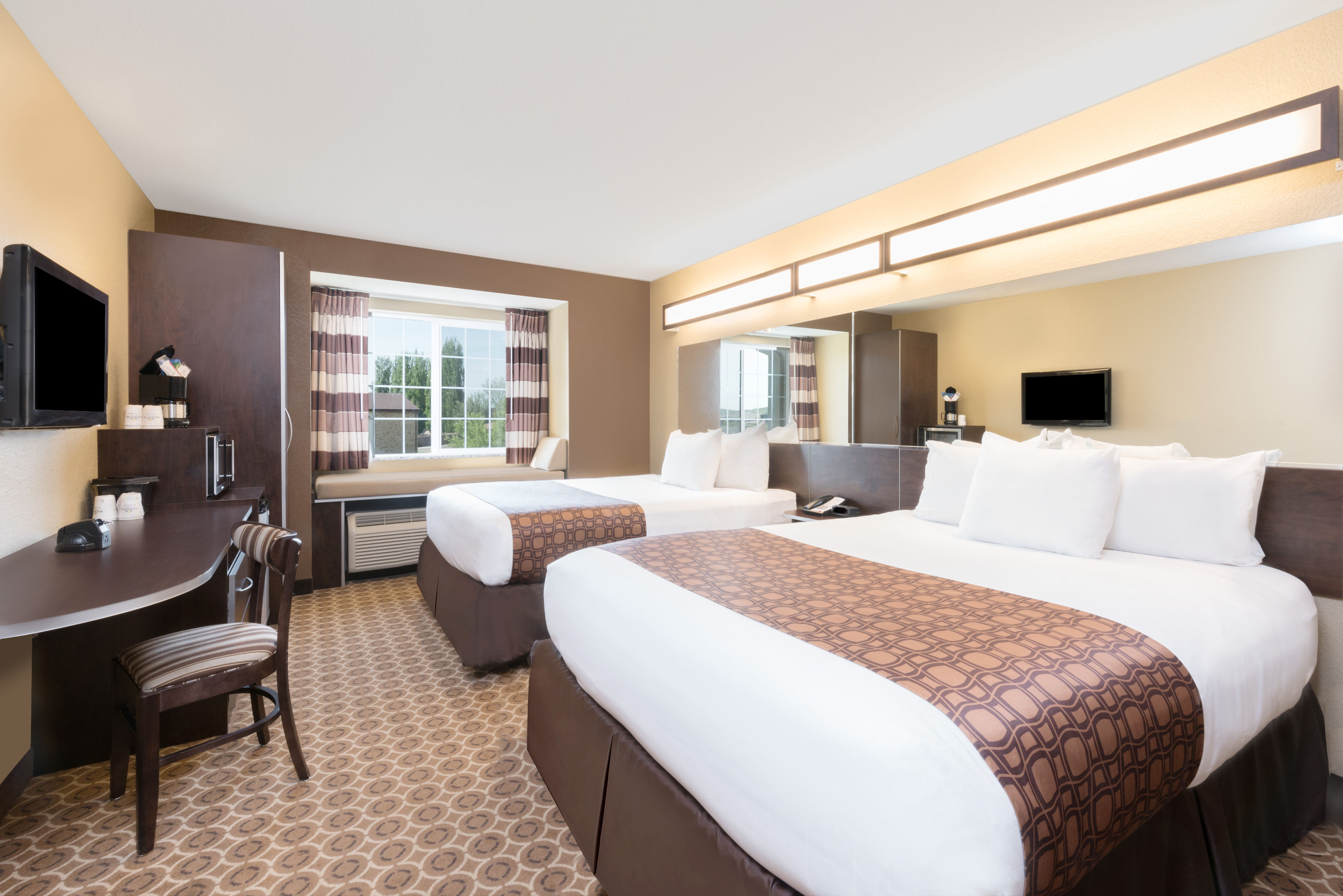 Microtel Inn Suites By Wyndham Dickinson Dickinson Nd Hotels
