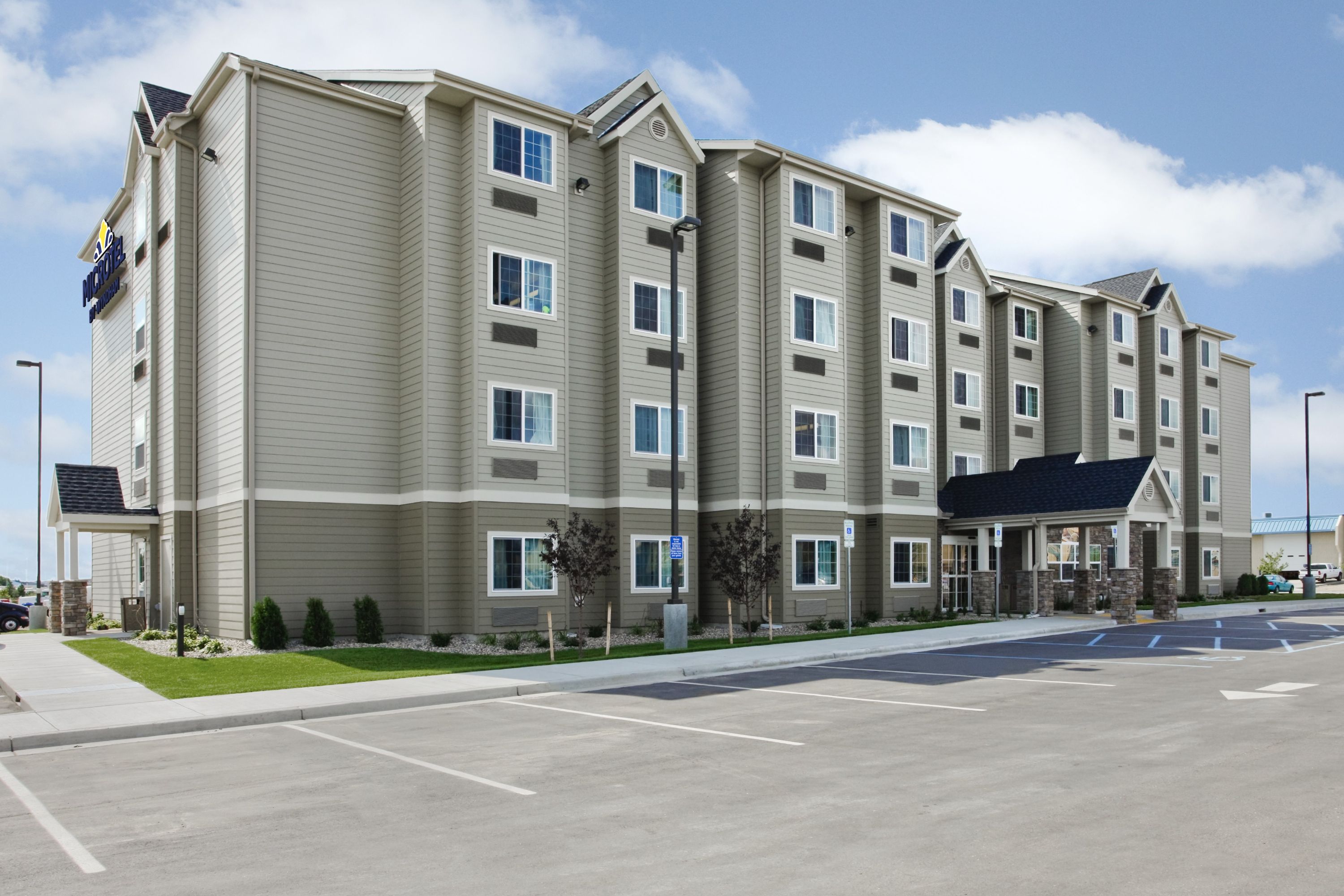 Microtel Inn & Suites by Wyndham Williston Williston, ND Hotels