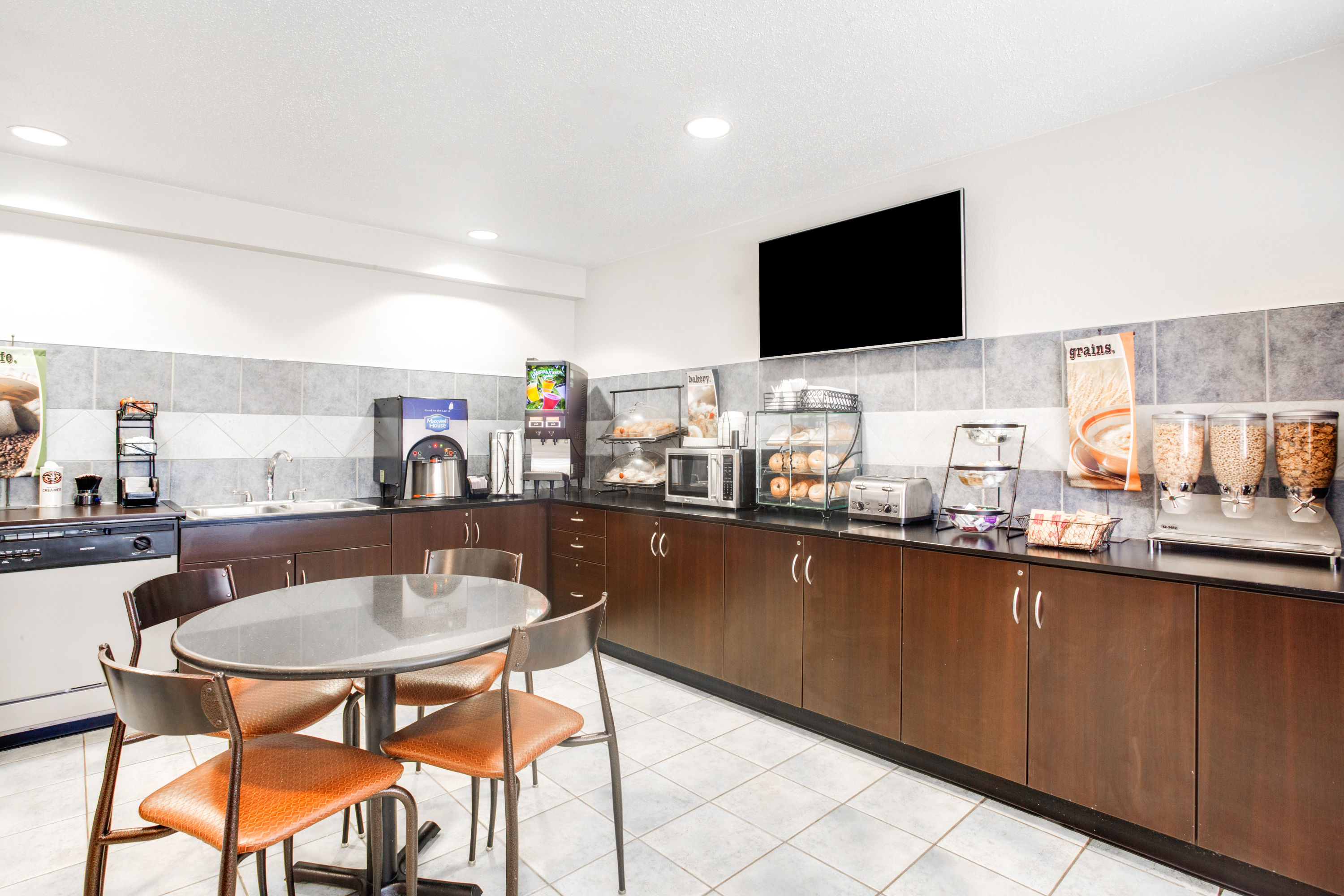 Microtel Inn & Suites by Wyndham Bath Bath, NY Hotels