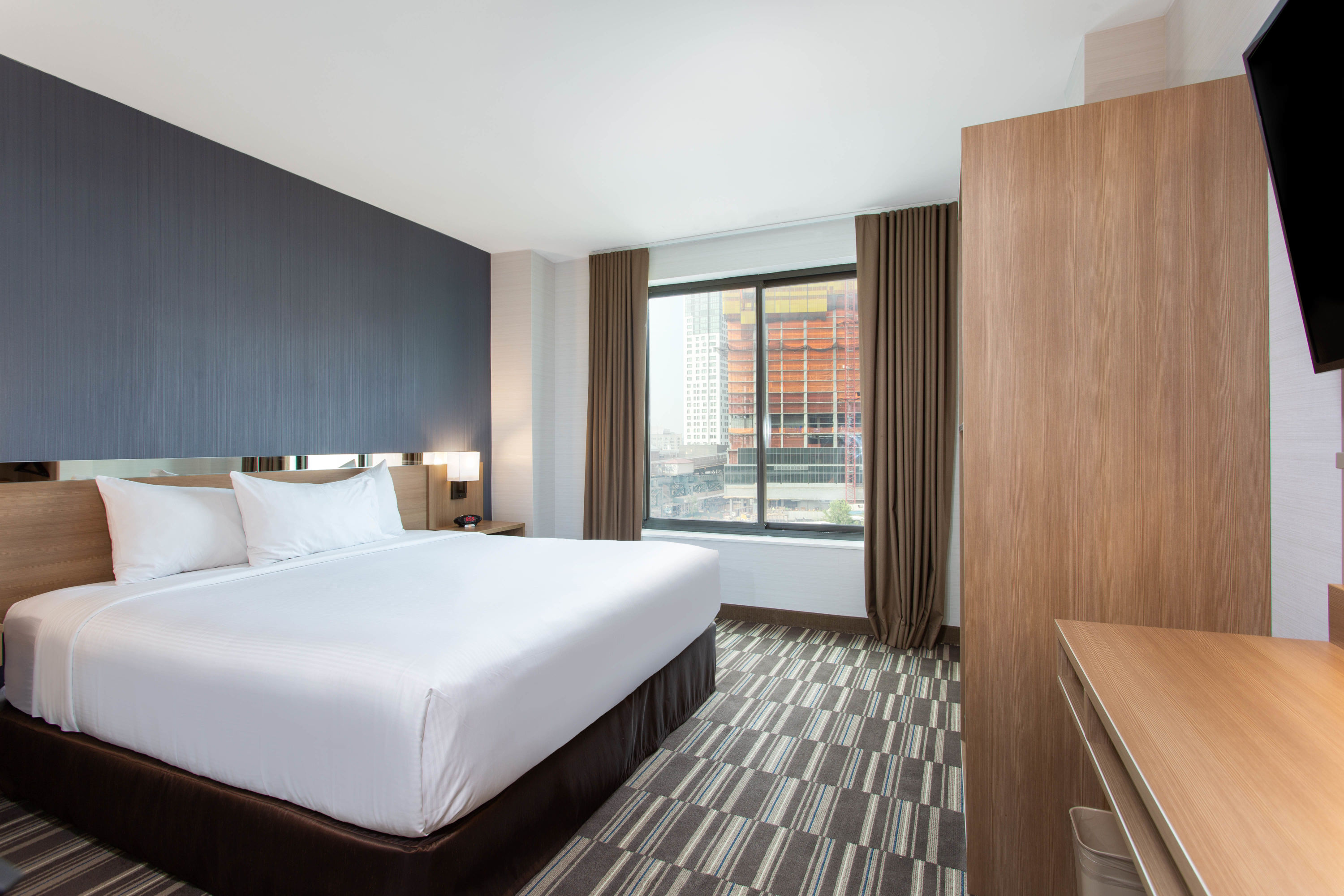 Guest room at the Microtel Inn by Wyndham Long Island City in Long Island City, New York