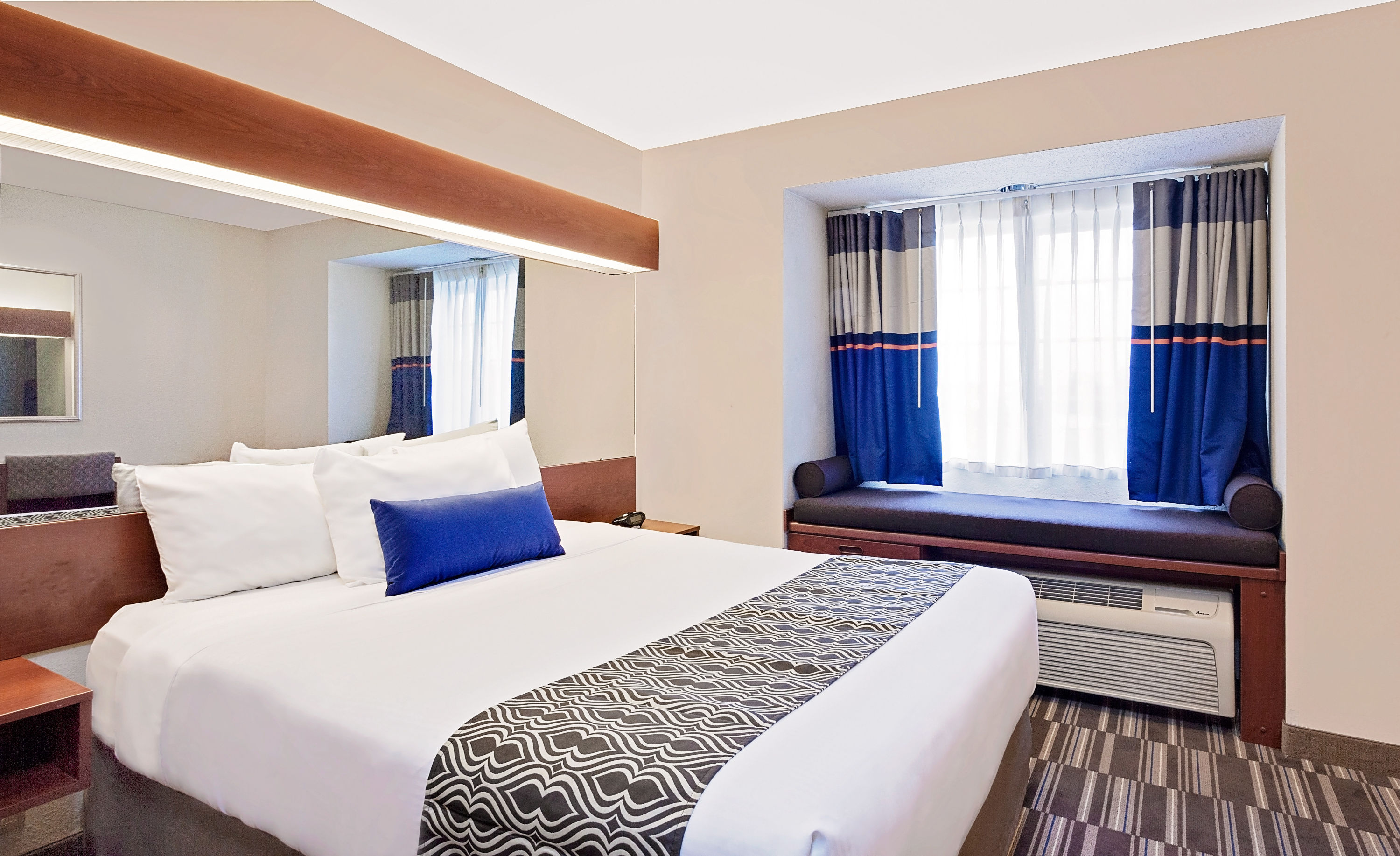 Guest room at the Microtel Inn & Suites by Wyndham Middletown in Middletown, New York