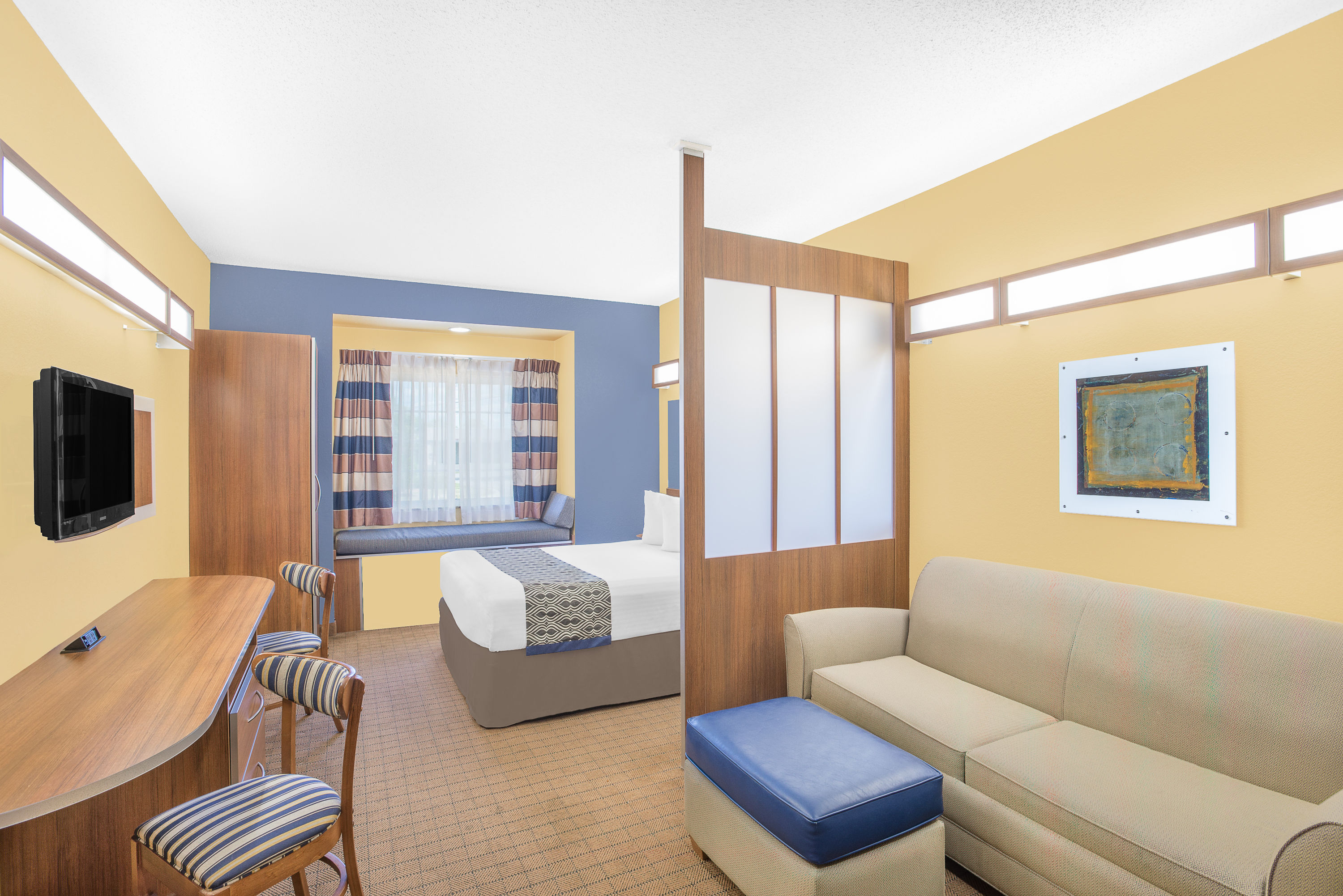 Guest room at the Microtel Inn & Suites by Wyndham Chili/Rochester Airport in Rochester, New York