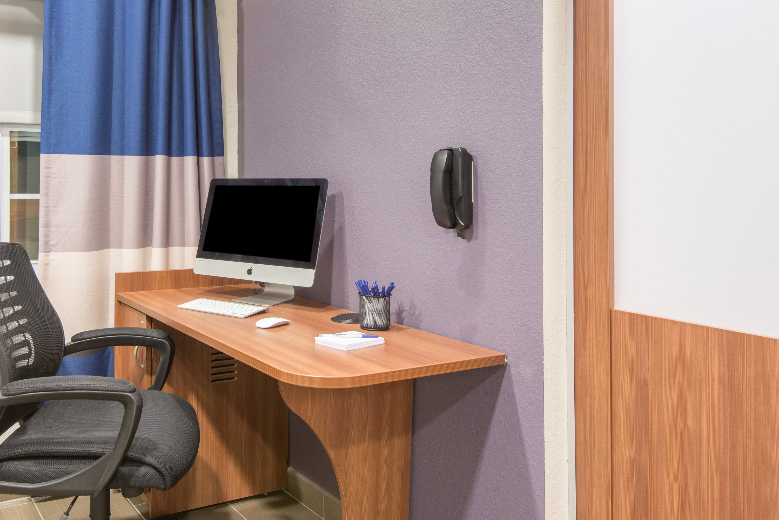 Microtel Inn & Suites by Wyndham Cadiz business center in Cadiz, Ohio