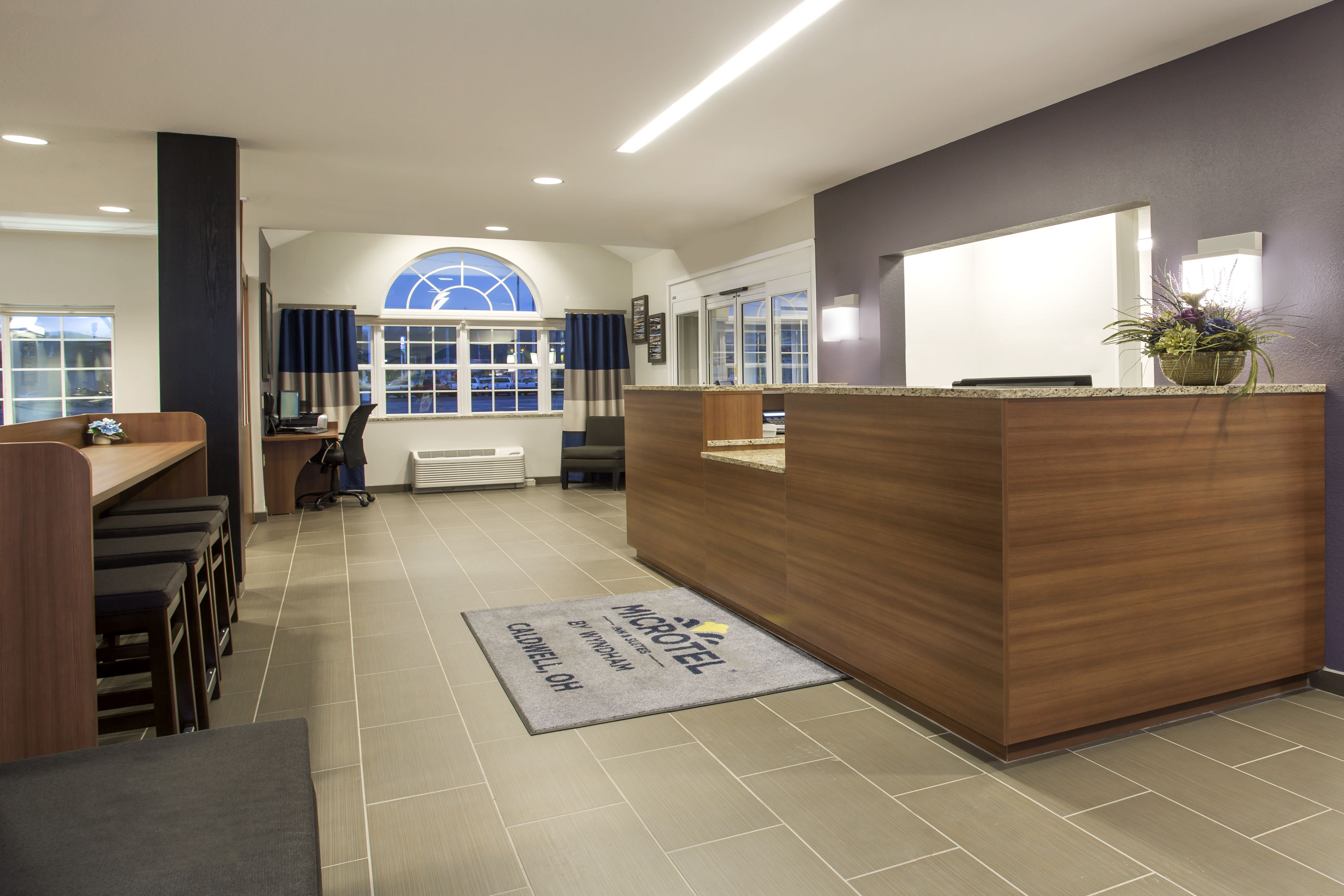 Microtel Inn Amp Suites By Wyndham Caldwell Caldwell Oh