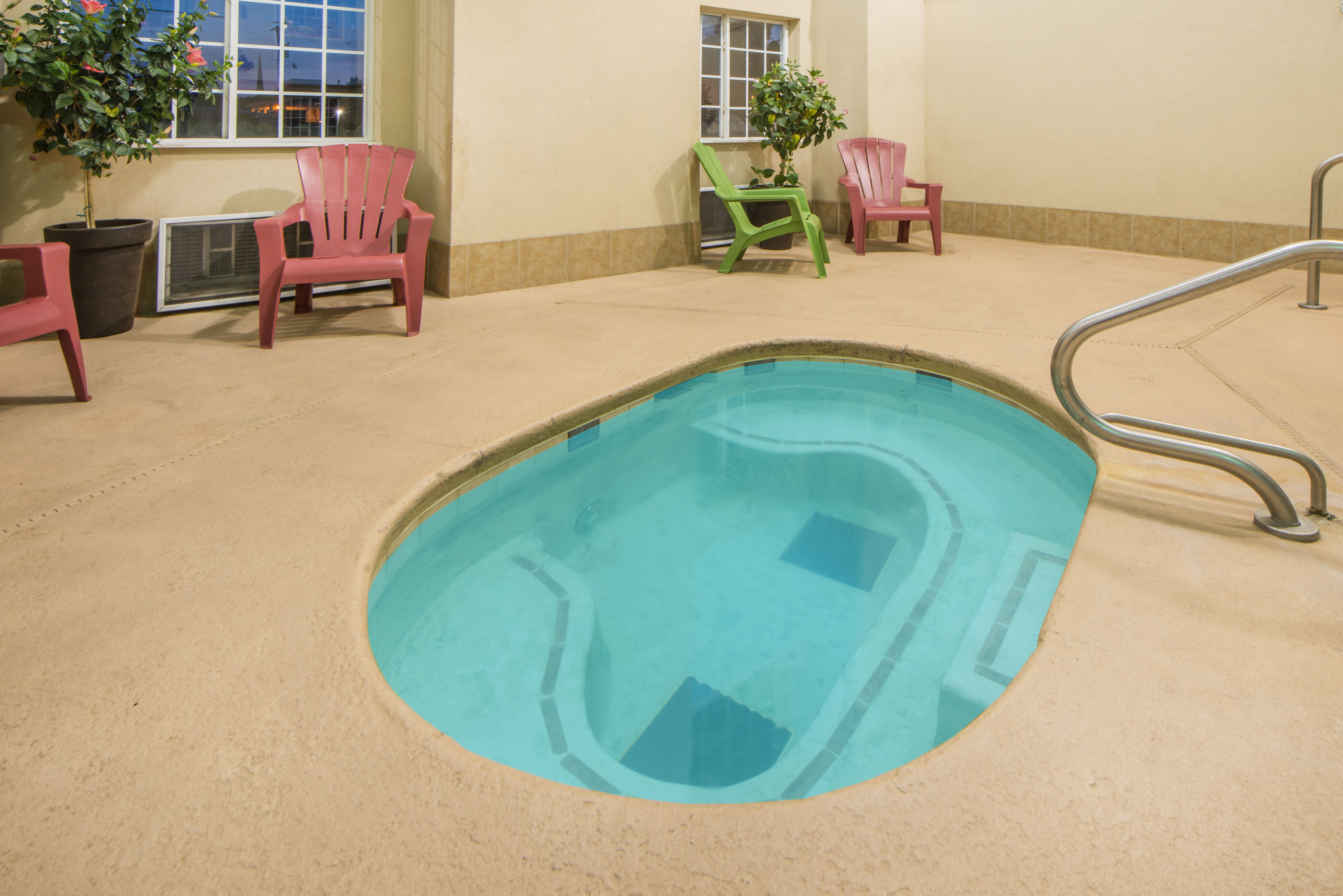 Hot tub at the Microtel Inn & Suites by Wyndham Miami in Miami, Oklahoma