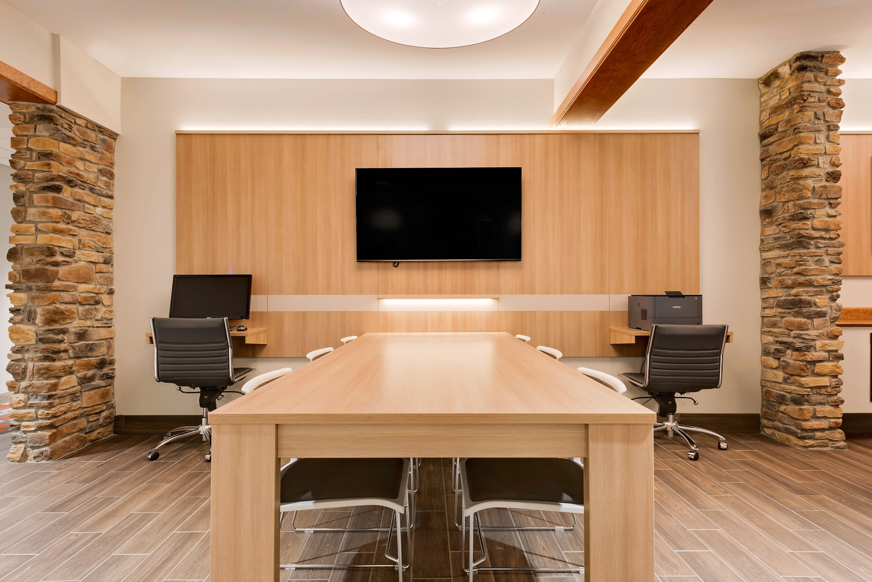 Microtel Inn & Suites by Wyndham Clarion business center in Clarion, Pennsylvania