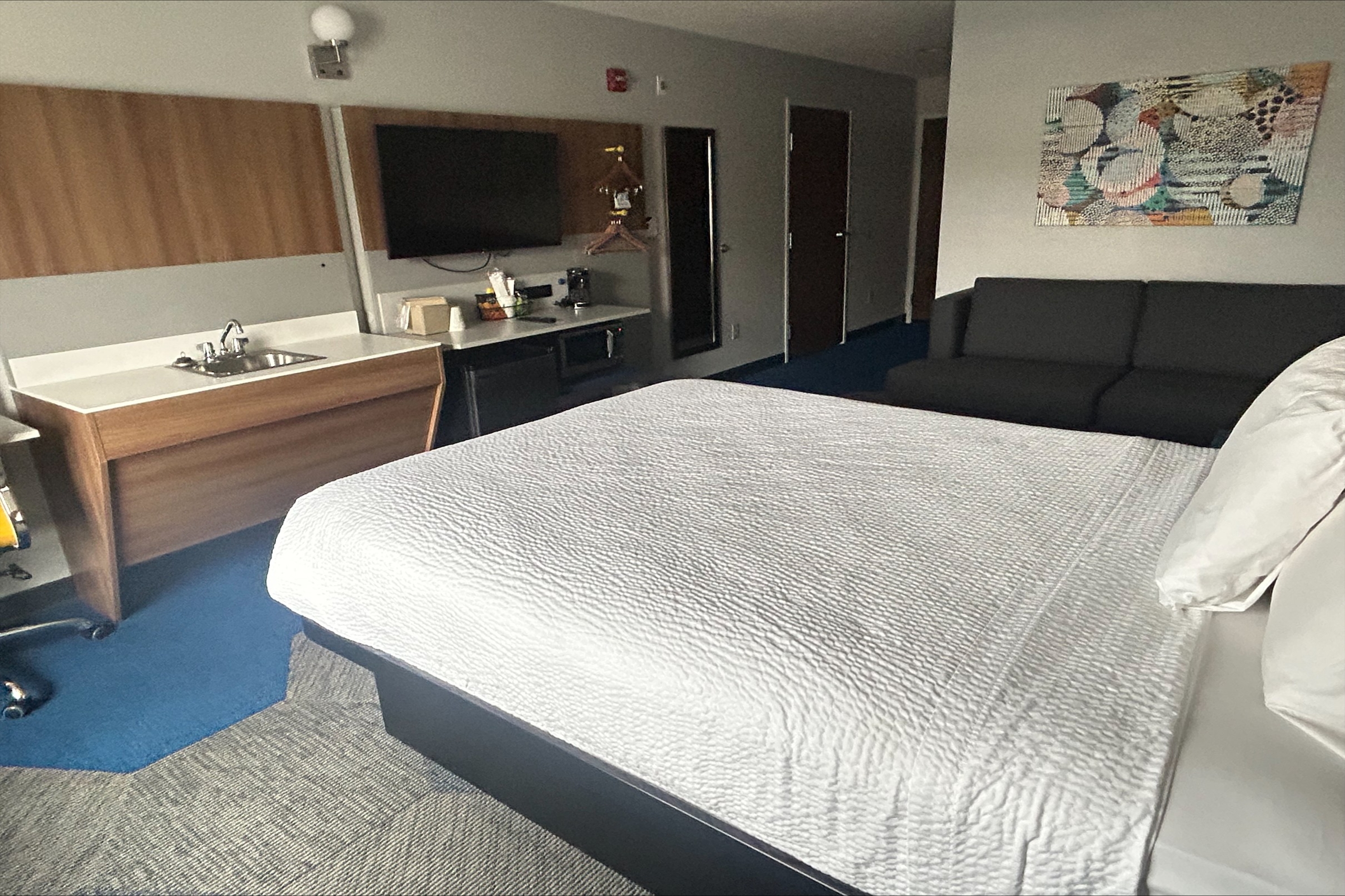 Guest room at the Microtel Inn & Suites by Wyndham Mansfield in Mansfield, Pennsylvania