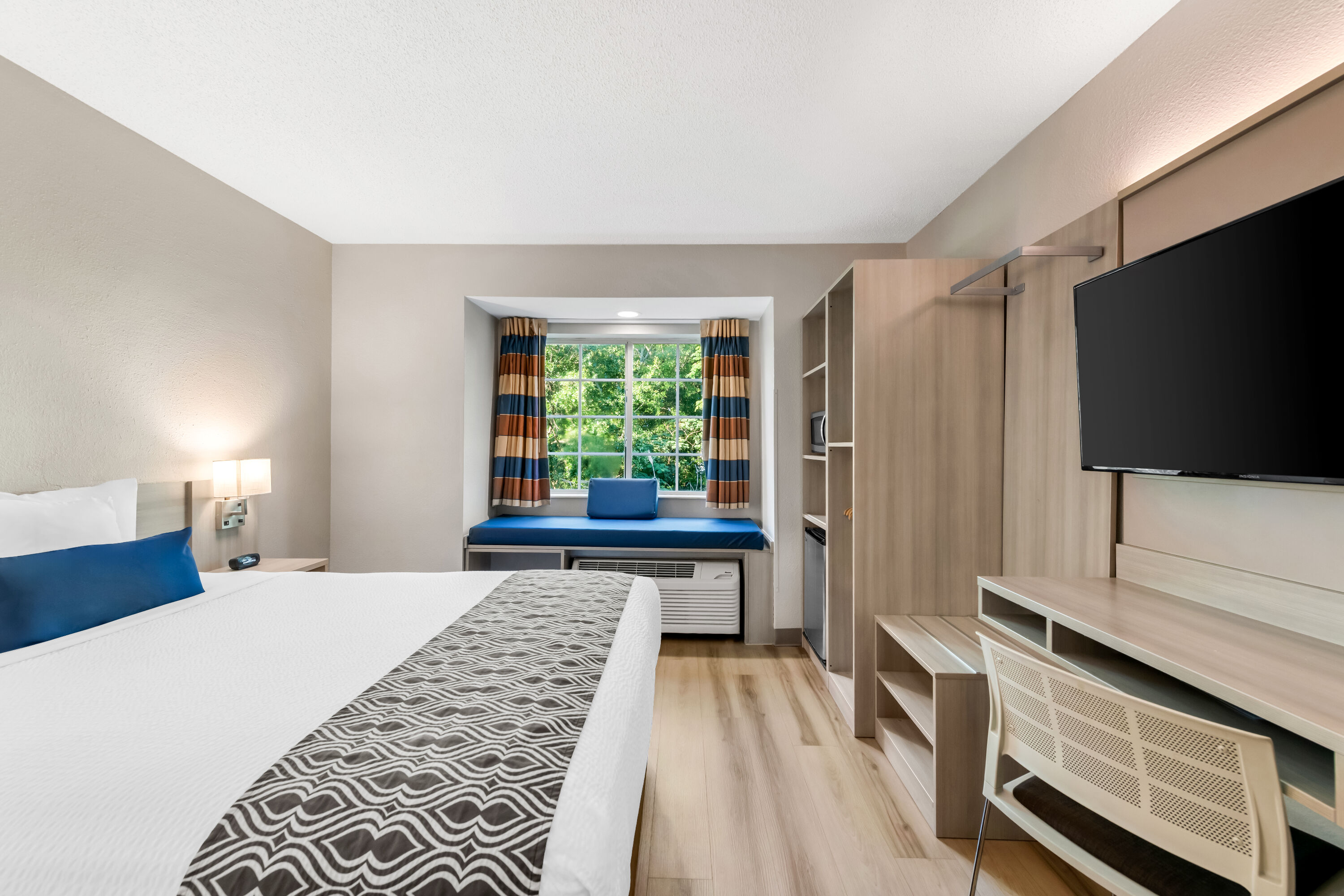 Double bed guest room at the Microtel Inn & Suites by Wyndham Greenville / Woodruff Rd in Greenville, South Carolina