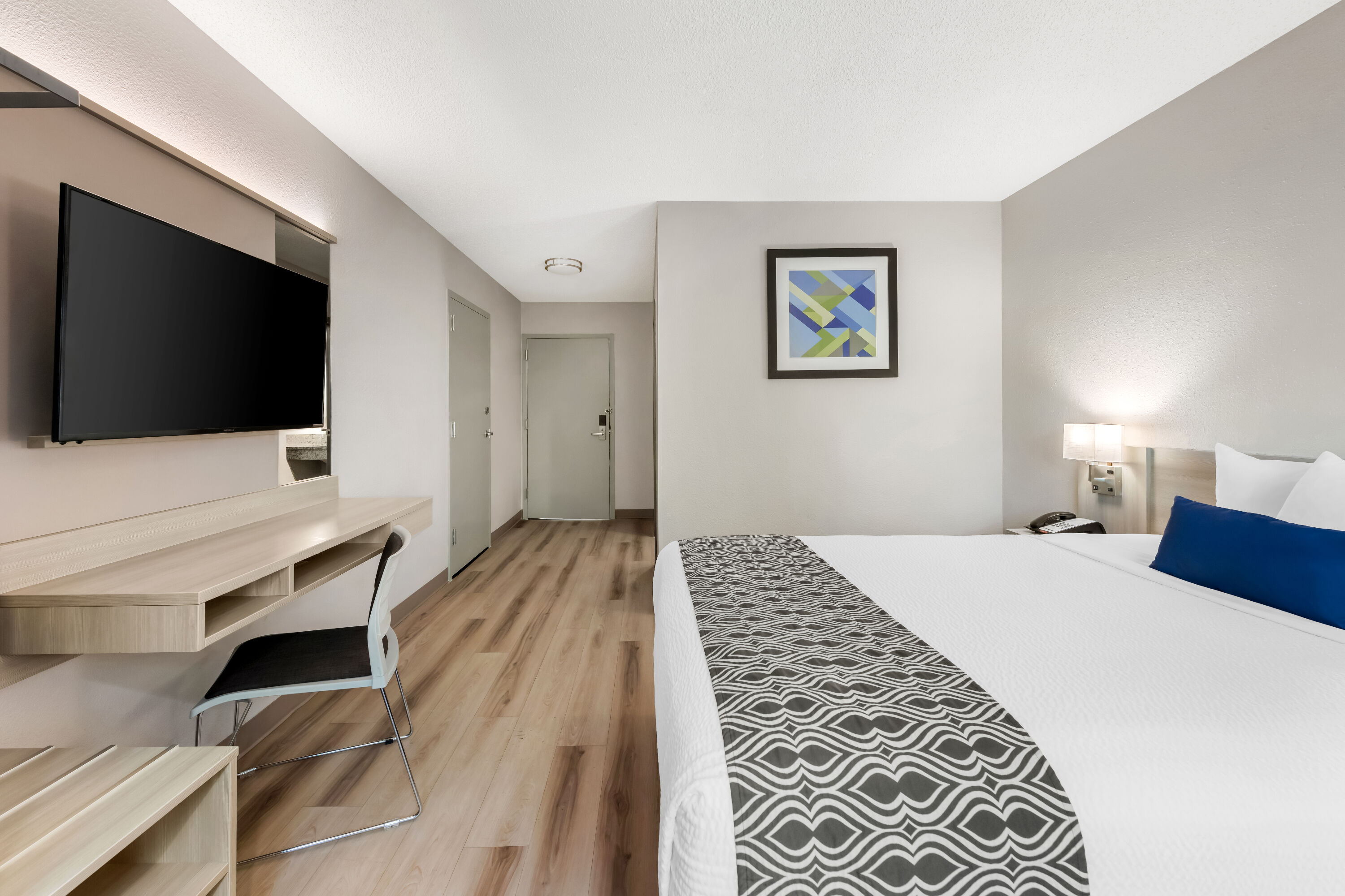 Double bed guest room at the Microtel Inn & Suites by Wyndham Greenville / Woodruff Rd in Greenville, South Carolina