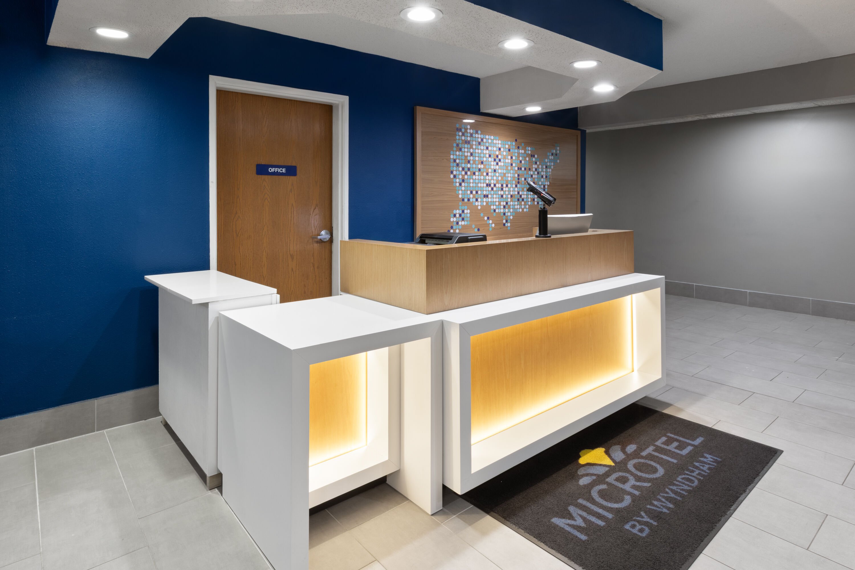 Microtel Inn & Suites by Wyndham Sioux Falls reception in Sioux Falls, South Dakota