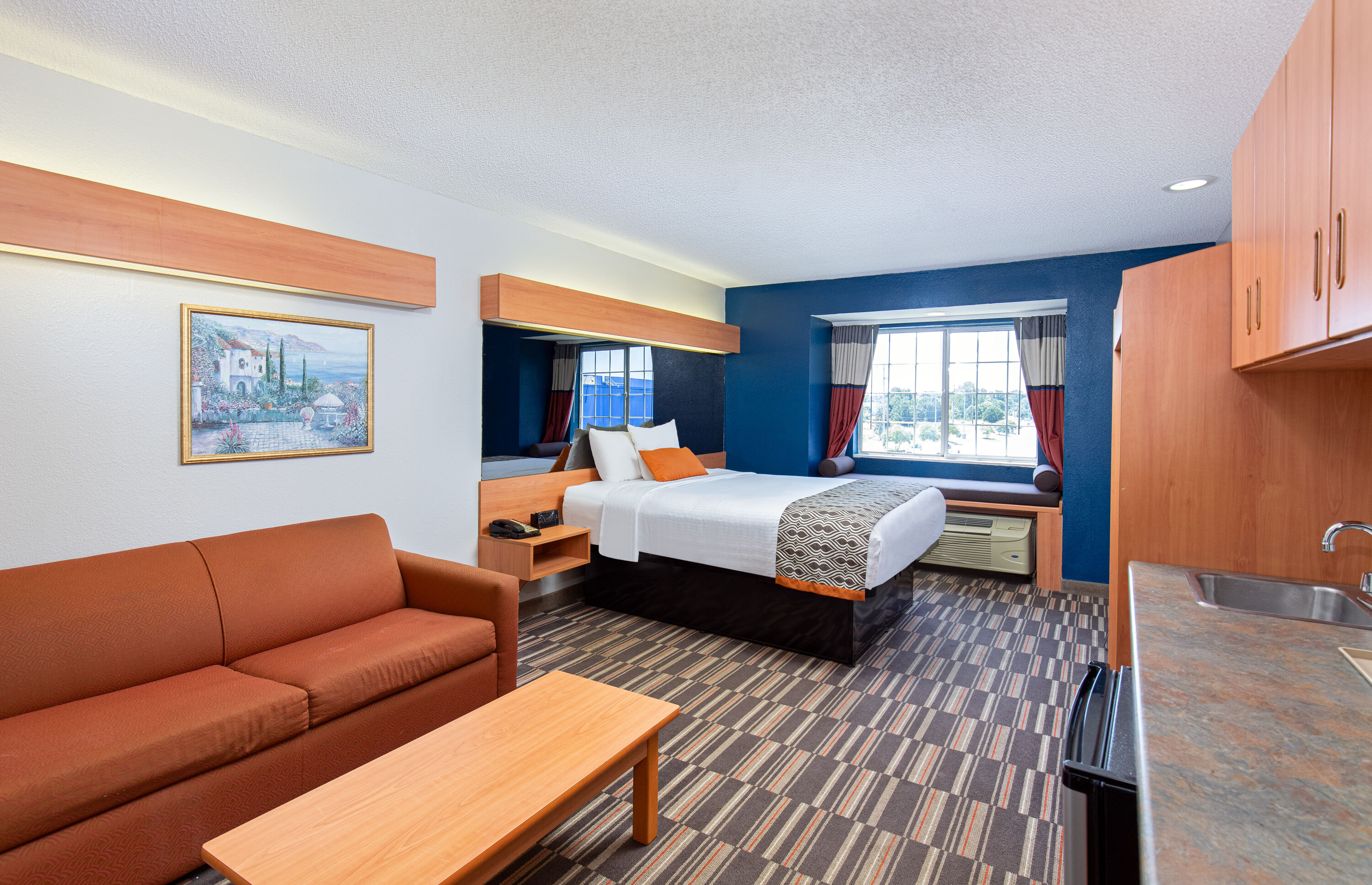 Guest room at the Microtel Inn & Suites by Wyndham Cordova Memphis I-40 East in Cordova, Tennessee