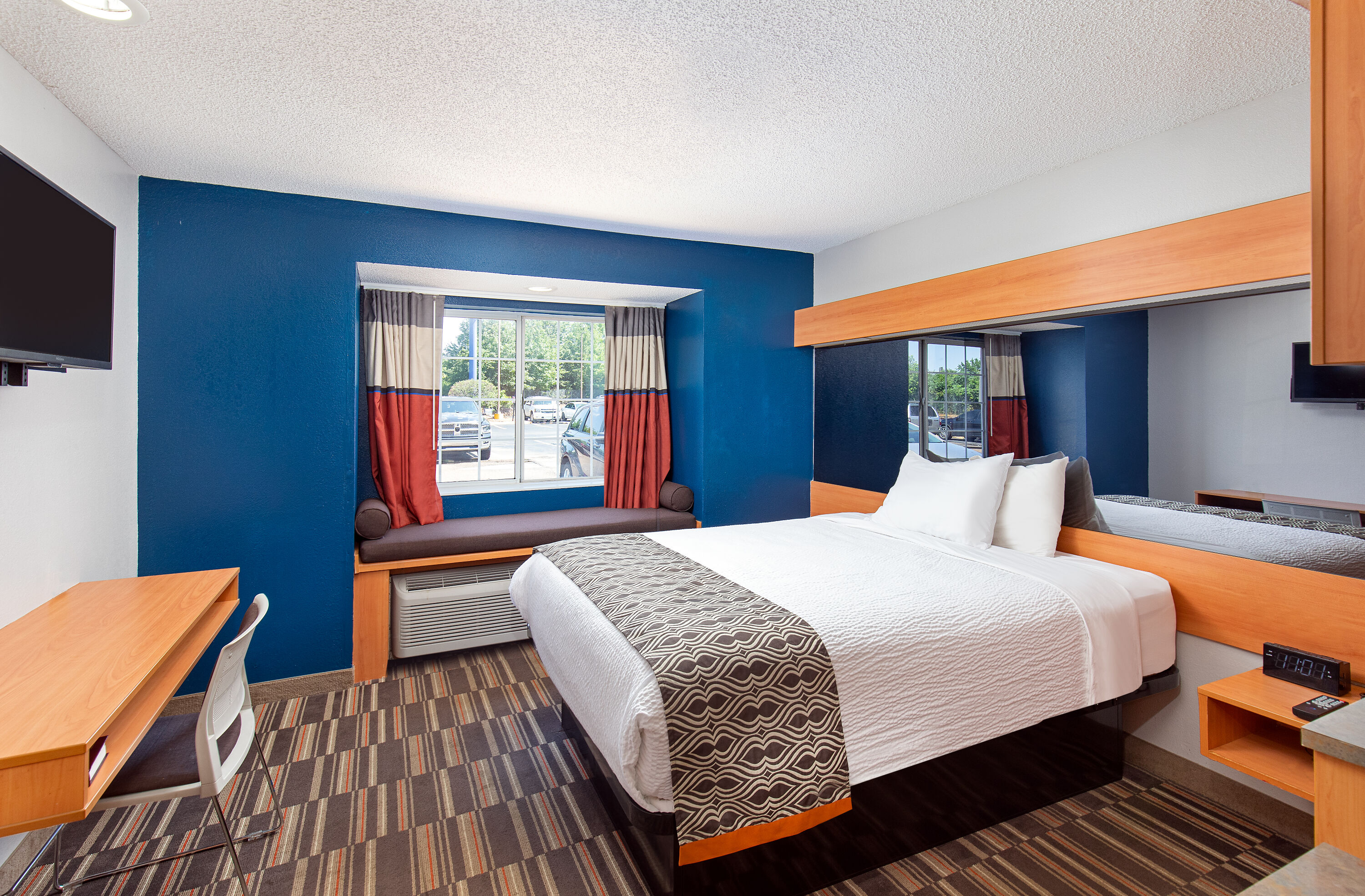 Microtel Inn & Suites by Wyndham Cordova Memphis I-40 East suite in Cordova, Tennessee