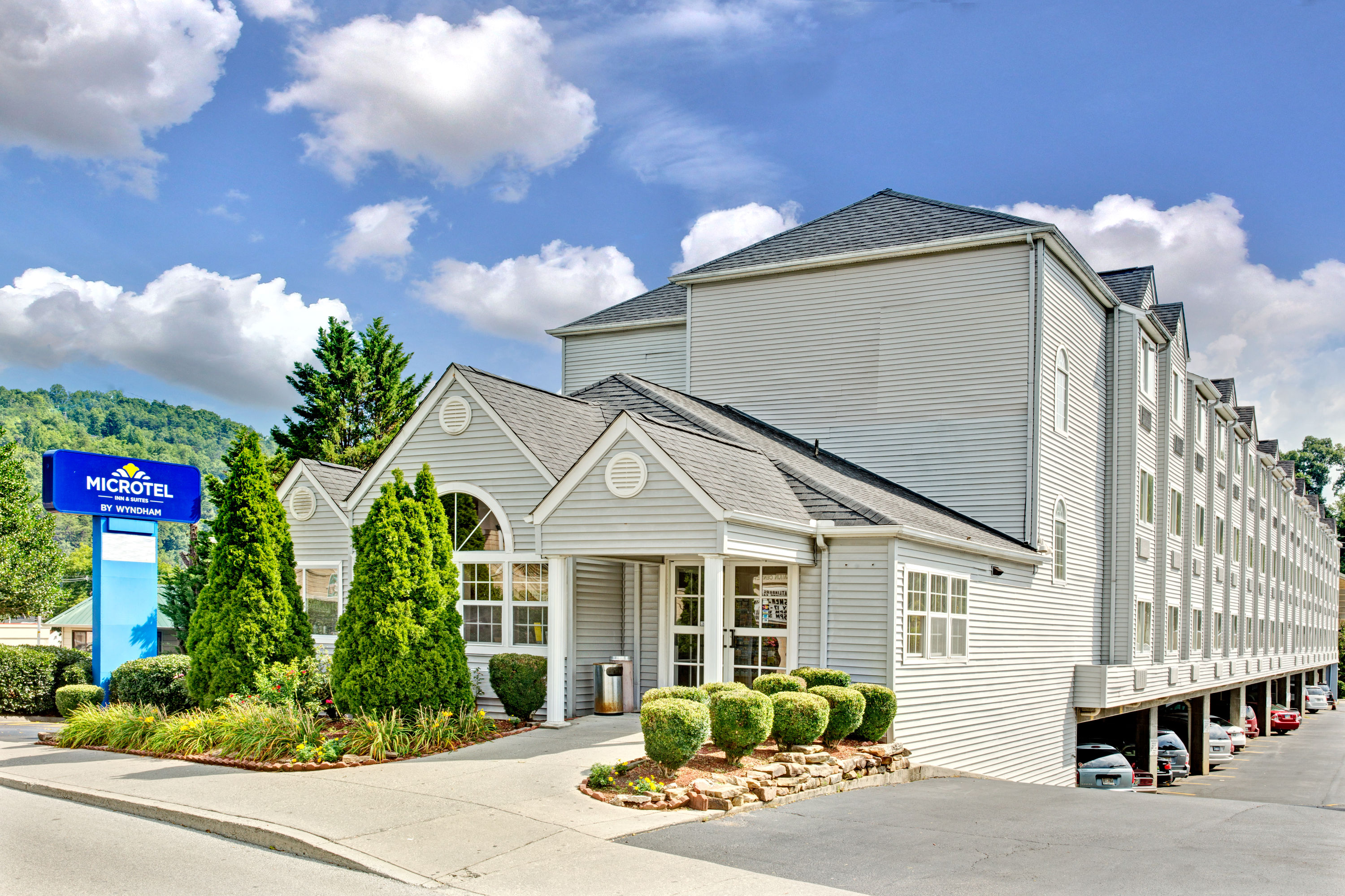 Exterior of Microtel Inn & Suites by Wyndham Gatlinburg hotel in Gatlinburg, Tennessee