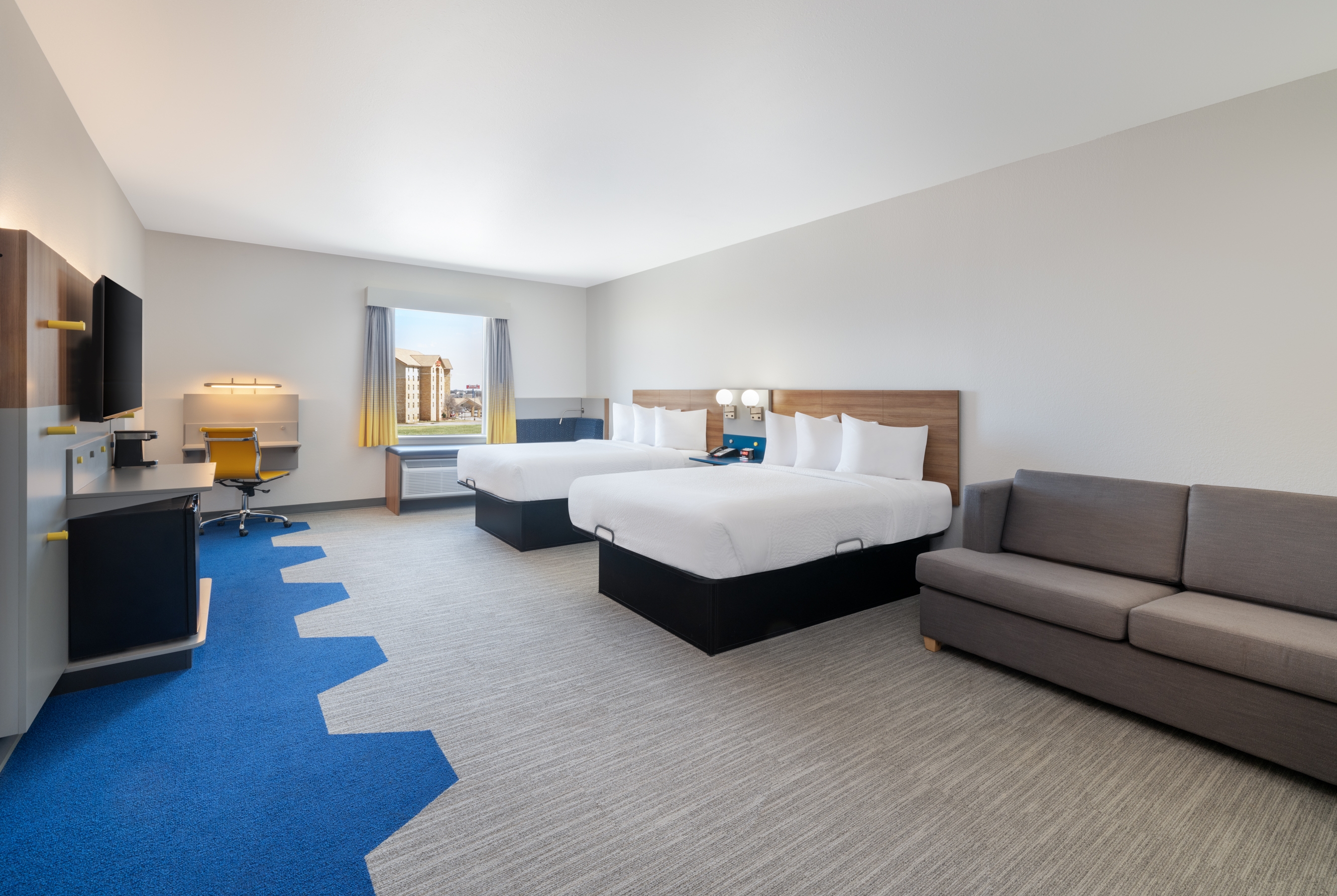 Microtel Inn & Suites by Wyndham Amarillo West suite in Amarillo, Texas