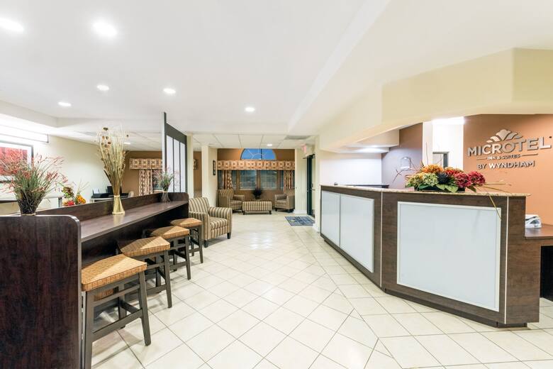 Microtel Inn Suites By Wyndham Eagle P Hotels Tx Microtel Inn Suites By Wyndham Eagle P Hotel Lobby In Texas