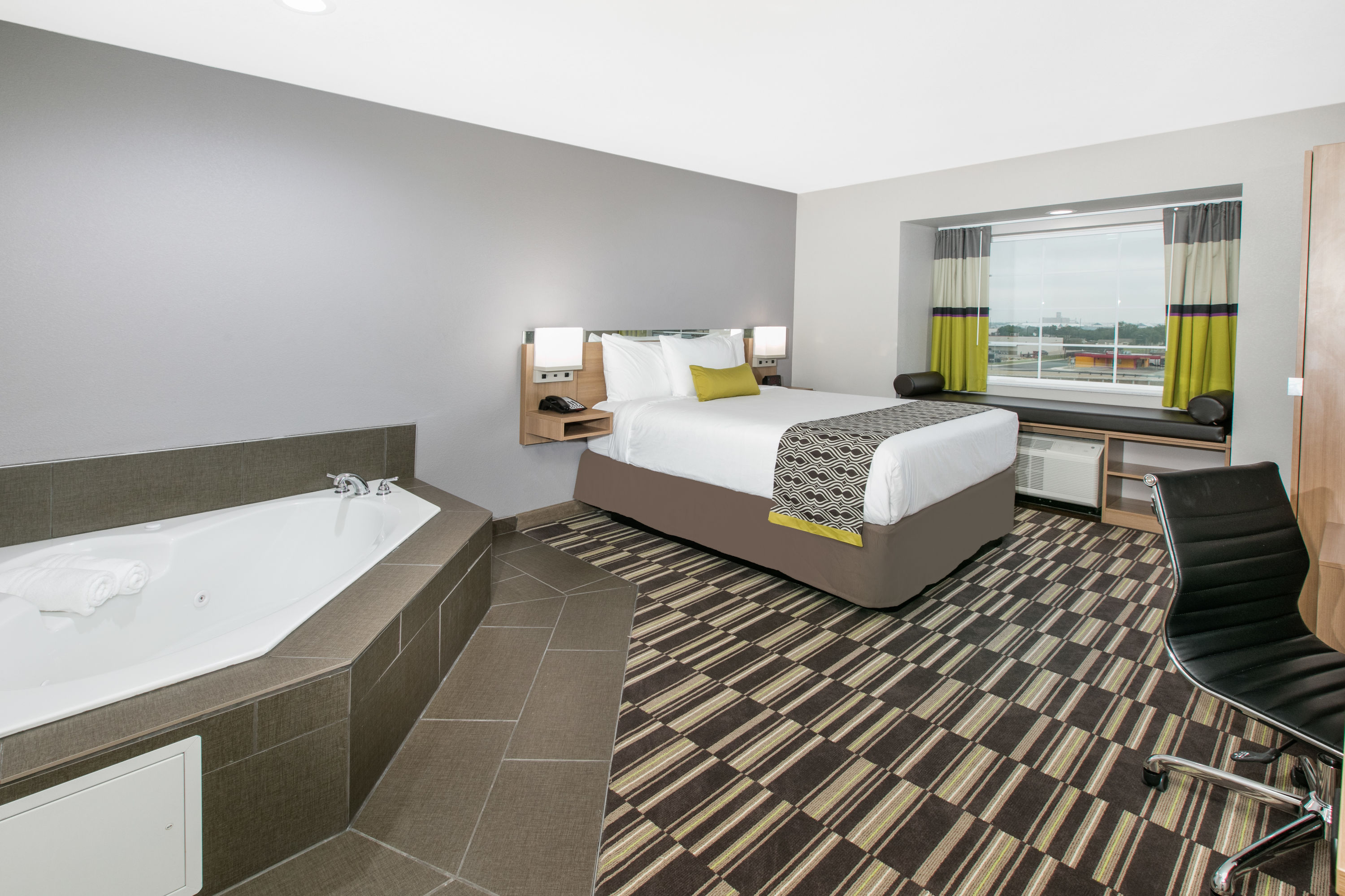 Microtel Inn And Suites By Wyndham Lubbock Lubbock Tx