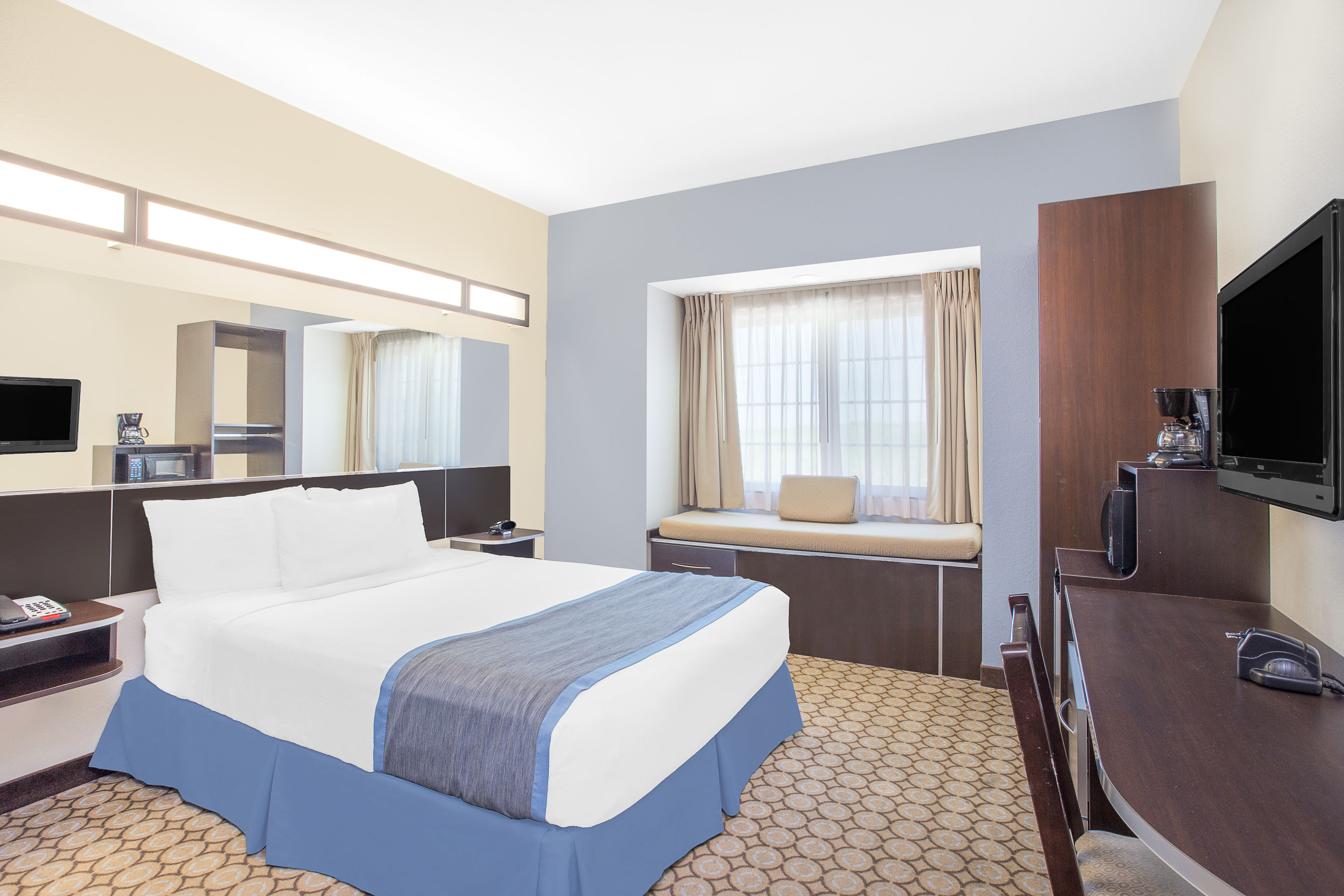 Microtel Inn & Suites by Wyndham San Angelo San Angelo, TX Hotels