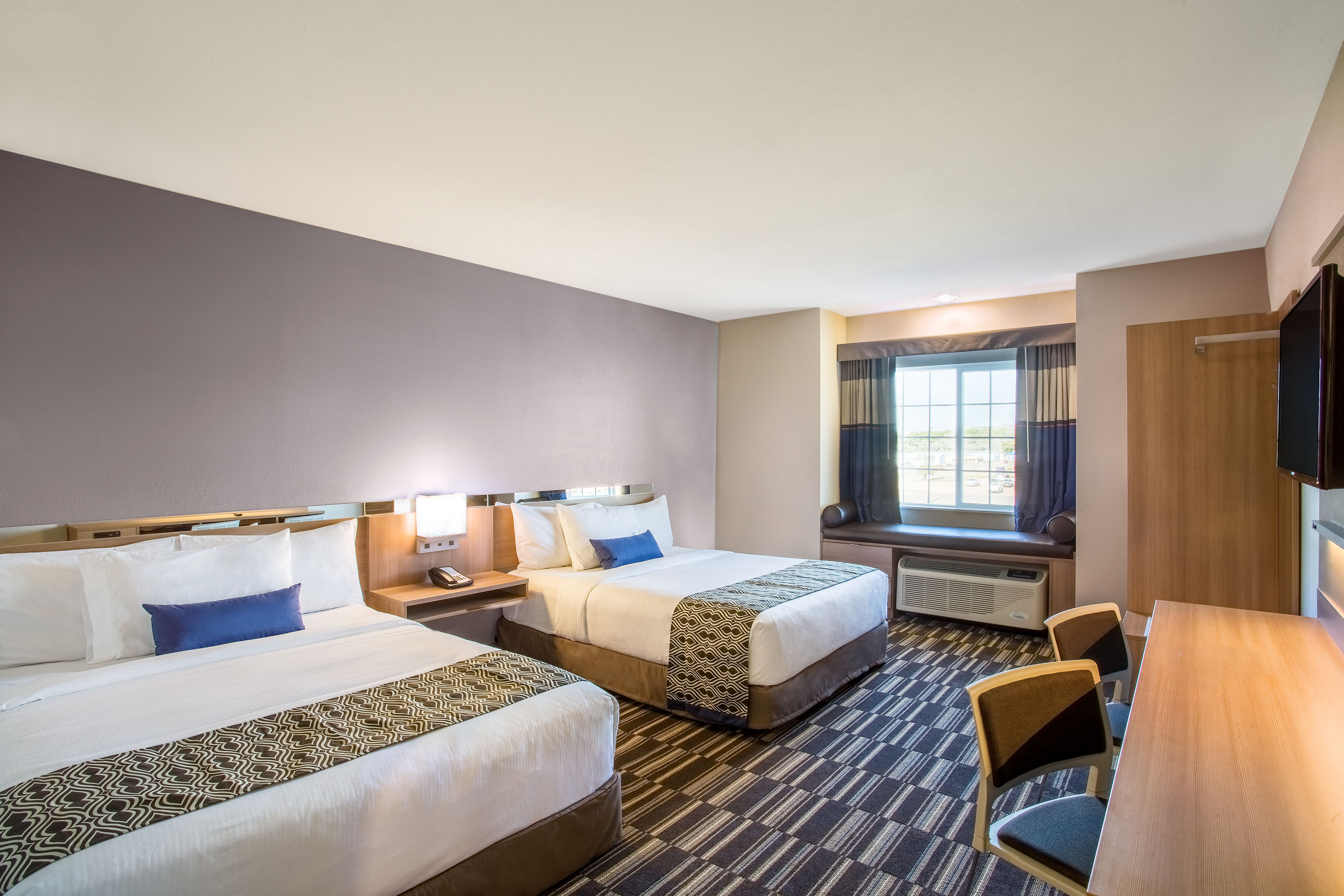 Guest room at the Microtel by Wyndham Vernal / Naples in Naples, Utah