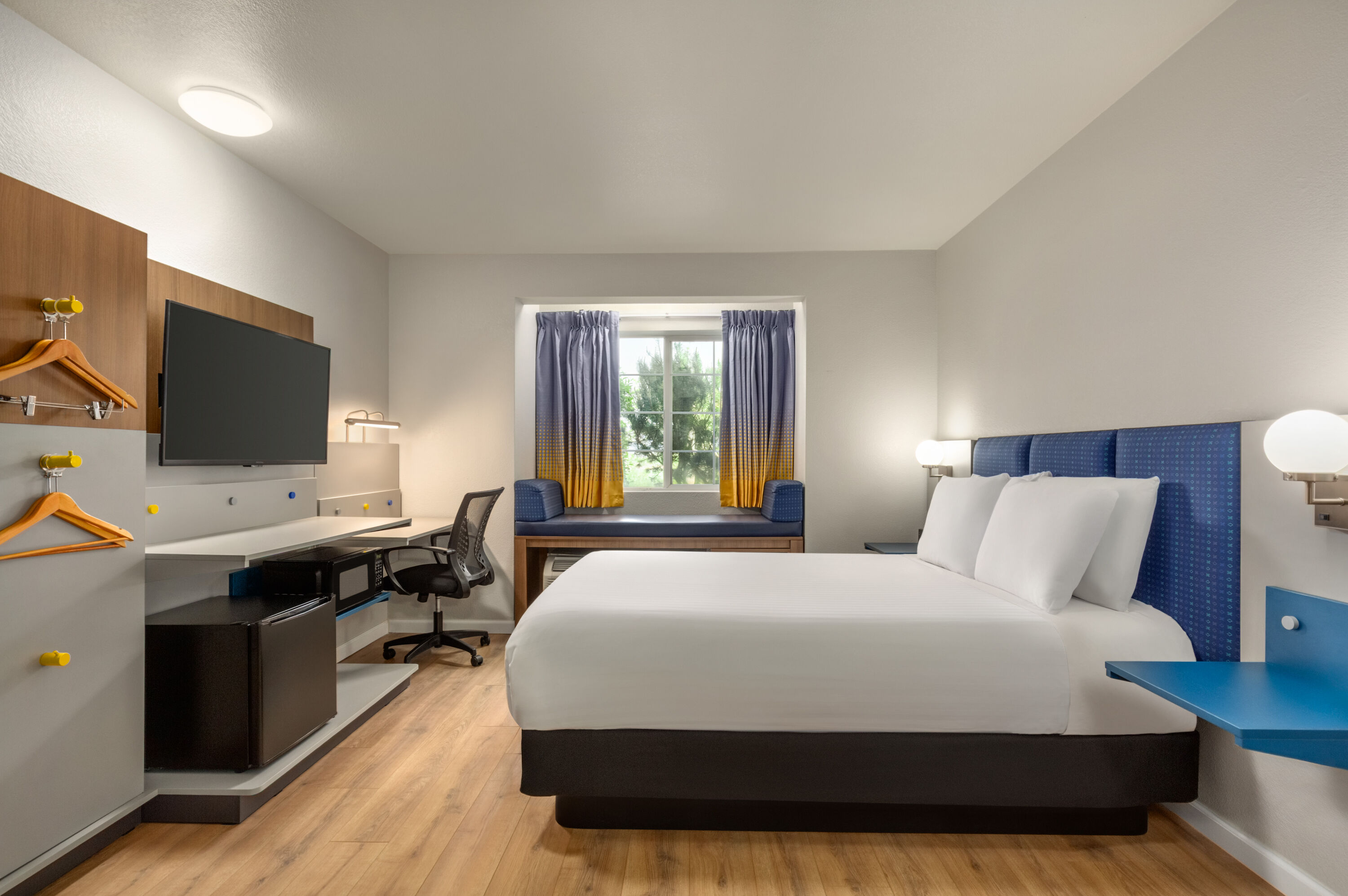 Guest room at the Microtel Inn & Suites by Wyndham Salt Lake City Airport in Salt Lake City, Utah
