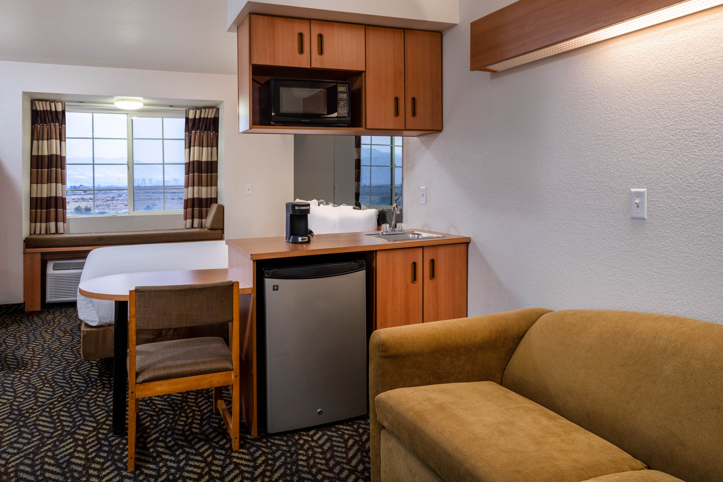Microtel Inn & Suites by Wyndham Salt Lake City Airport suite in Salt Lake City, Utah