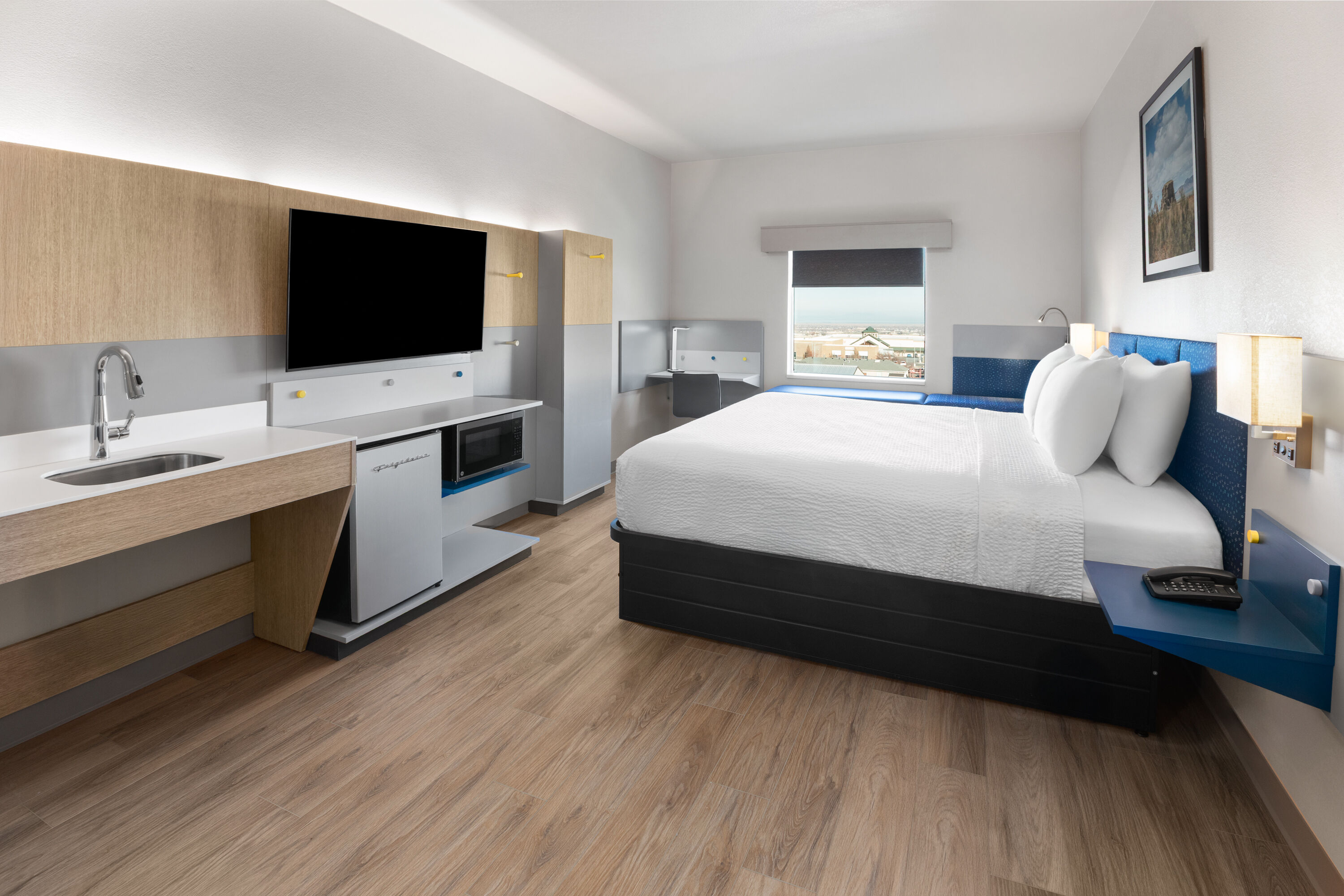 Microtel Inn & Suites by Wyndham Tooele suite in Tooele, Utah