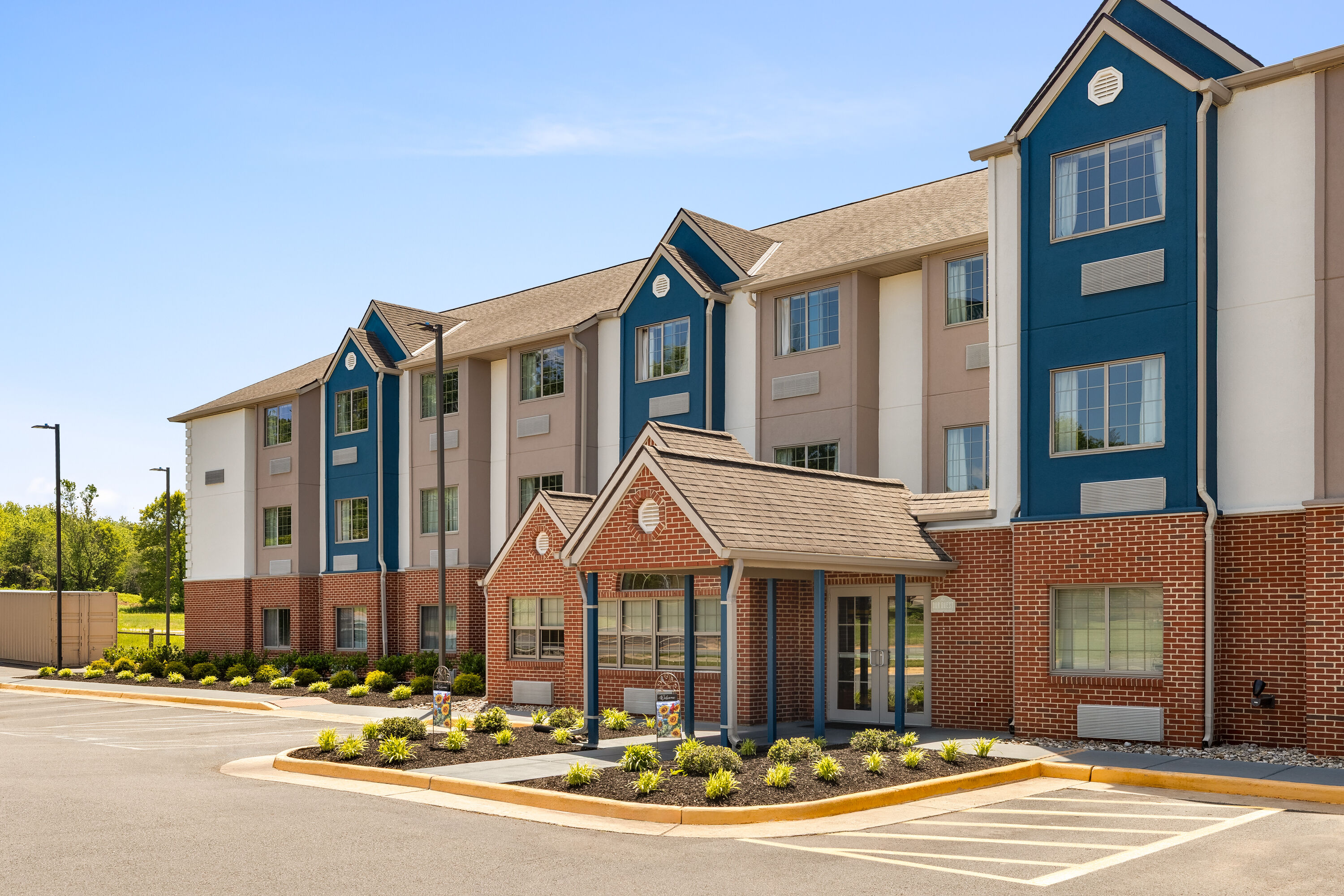 Exterior of Microtel Inn & Suites by Wyndham Culpeper hotel in Culpeper, Virginia