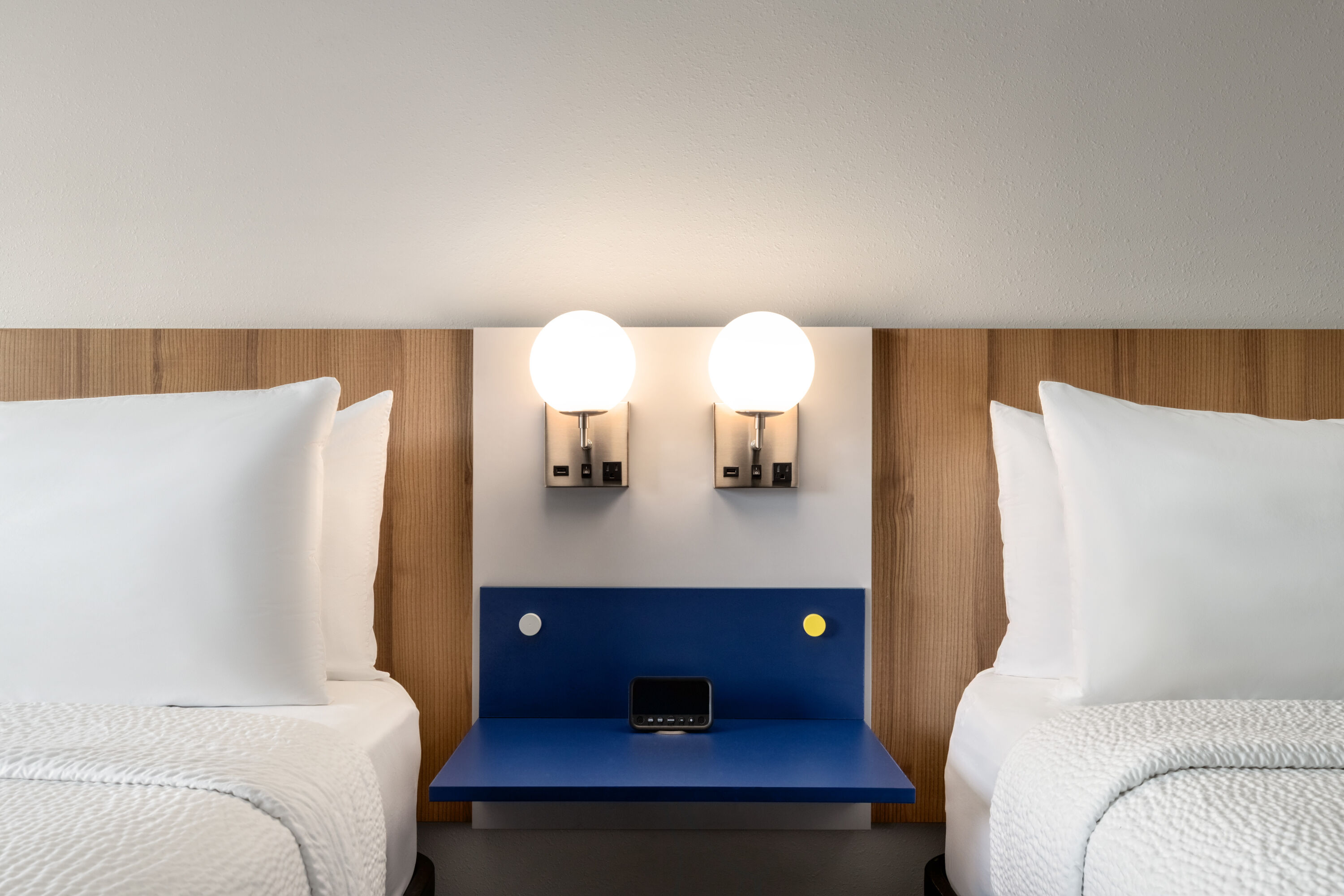 Guest room at the Microtel Inn & Suites by Wyndham Culpeper in Culpeper, Virginia