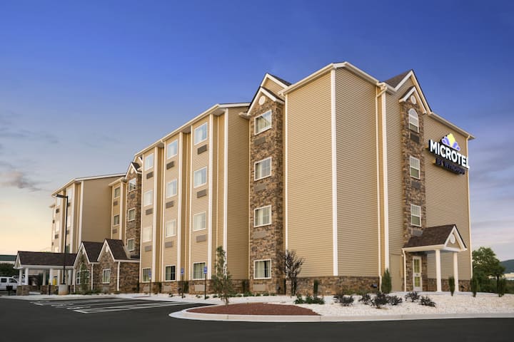 exterior of microtel inn suites by wyndham lynchburg hotel in lynchburg virginia - Hilton Garden Inn Lynchburg Va exterior of microtel inn suites by wyndham lynchburg hotel in lynchburg virginia - Hilton Garden Inn Lynchburg Va