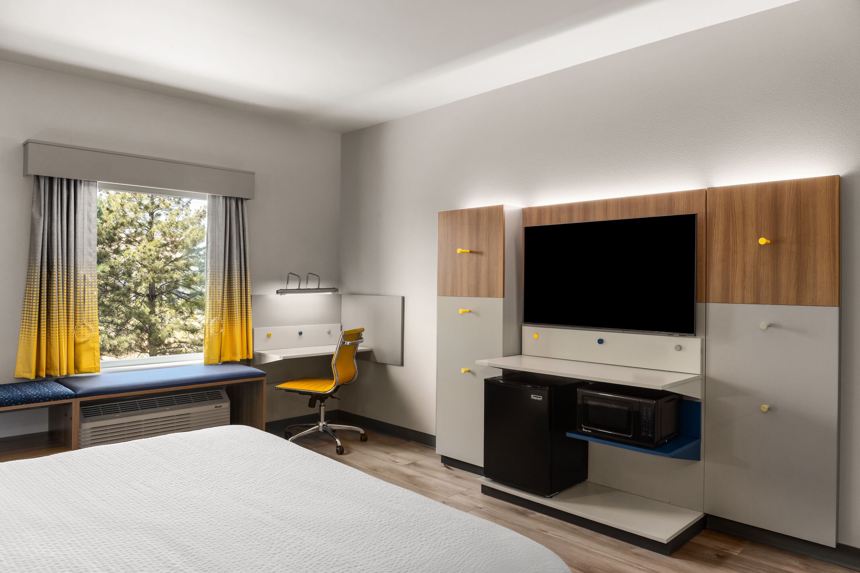 Guest room at the Microtel Inn & Suites by Wyndham Ephrata in Ephrata, Washington
