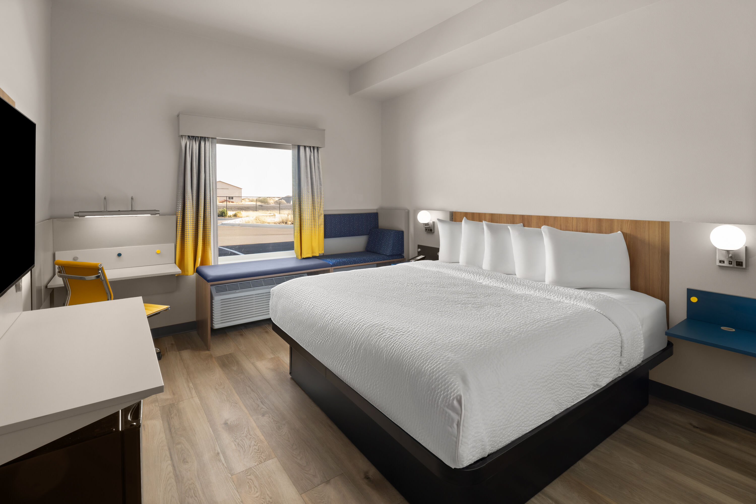 Guest room at the Microtel Inn & Suites by Wyndham Ephrata in Ephrata, Washington
