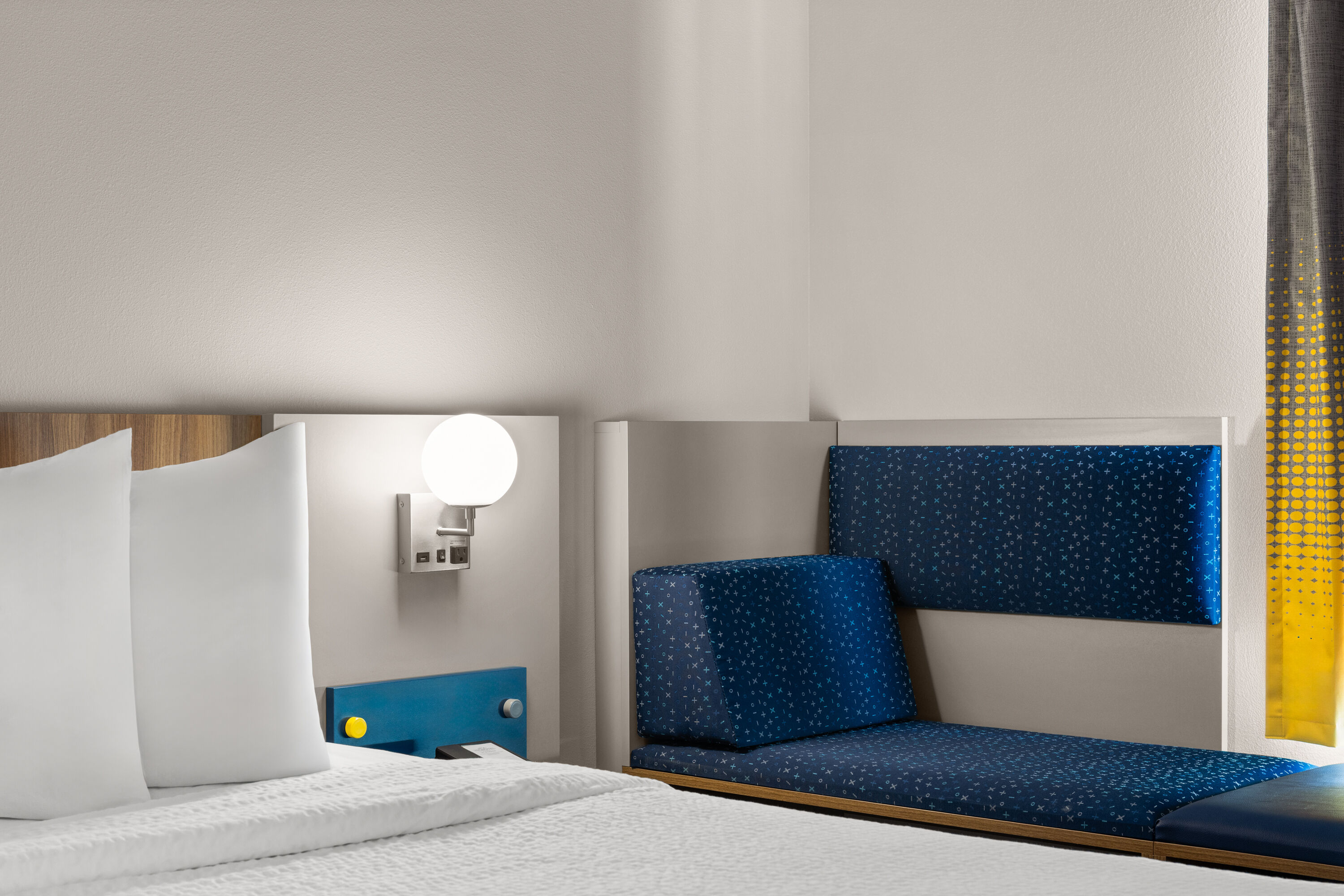 Microtel Inn & Suites by Wyndham Ephrata suite in Ephrata, Washington