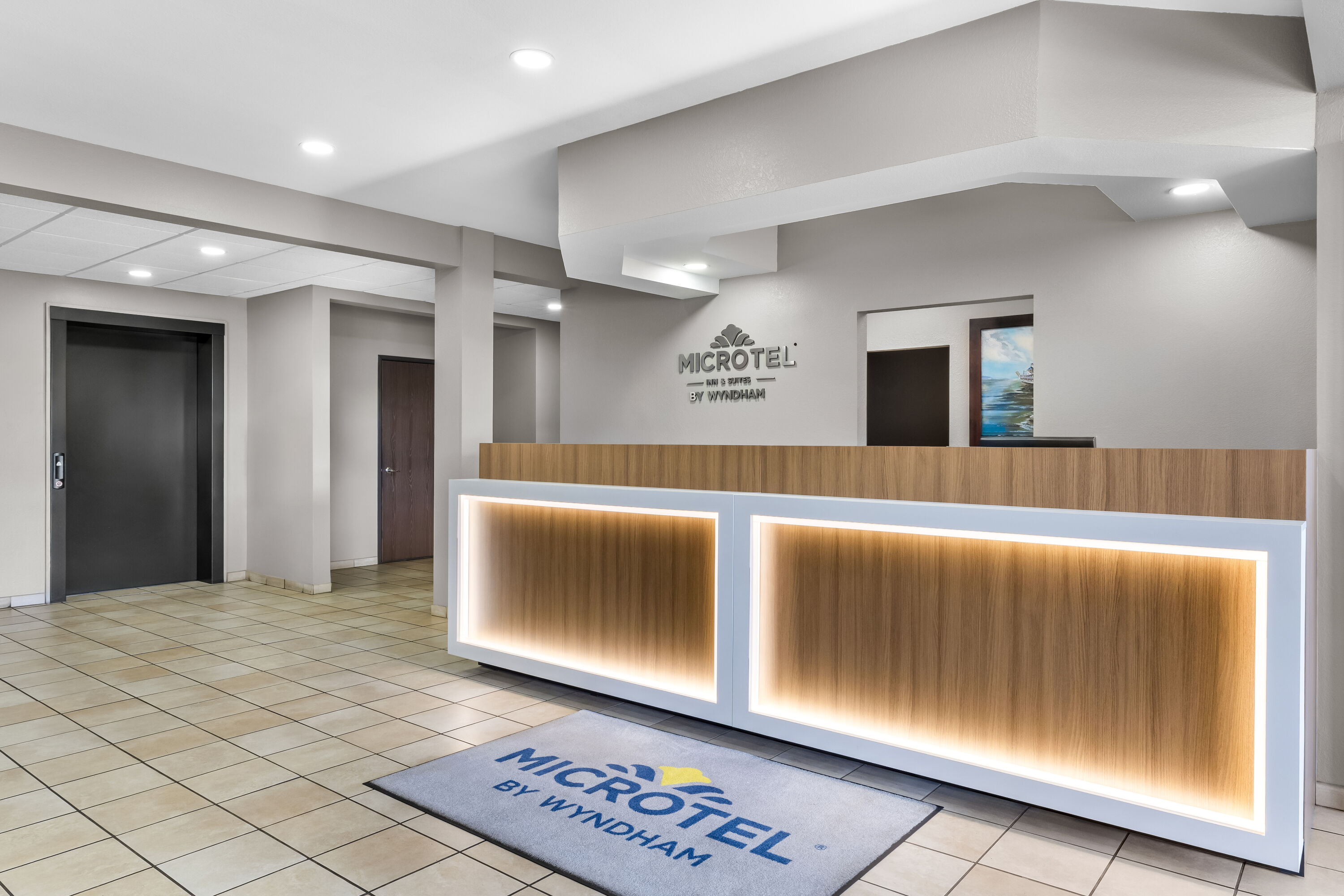 Microtel Inn & Suites by Wyndham Prairie du Chien reception in Prairie du Chien, Wisconsin