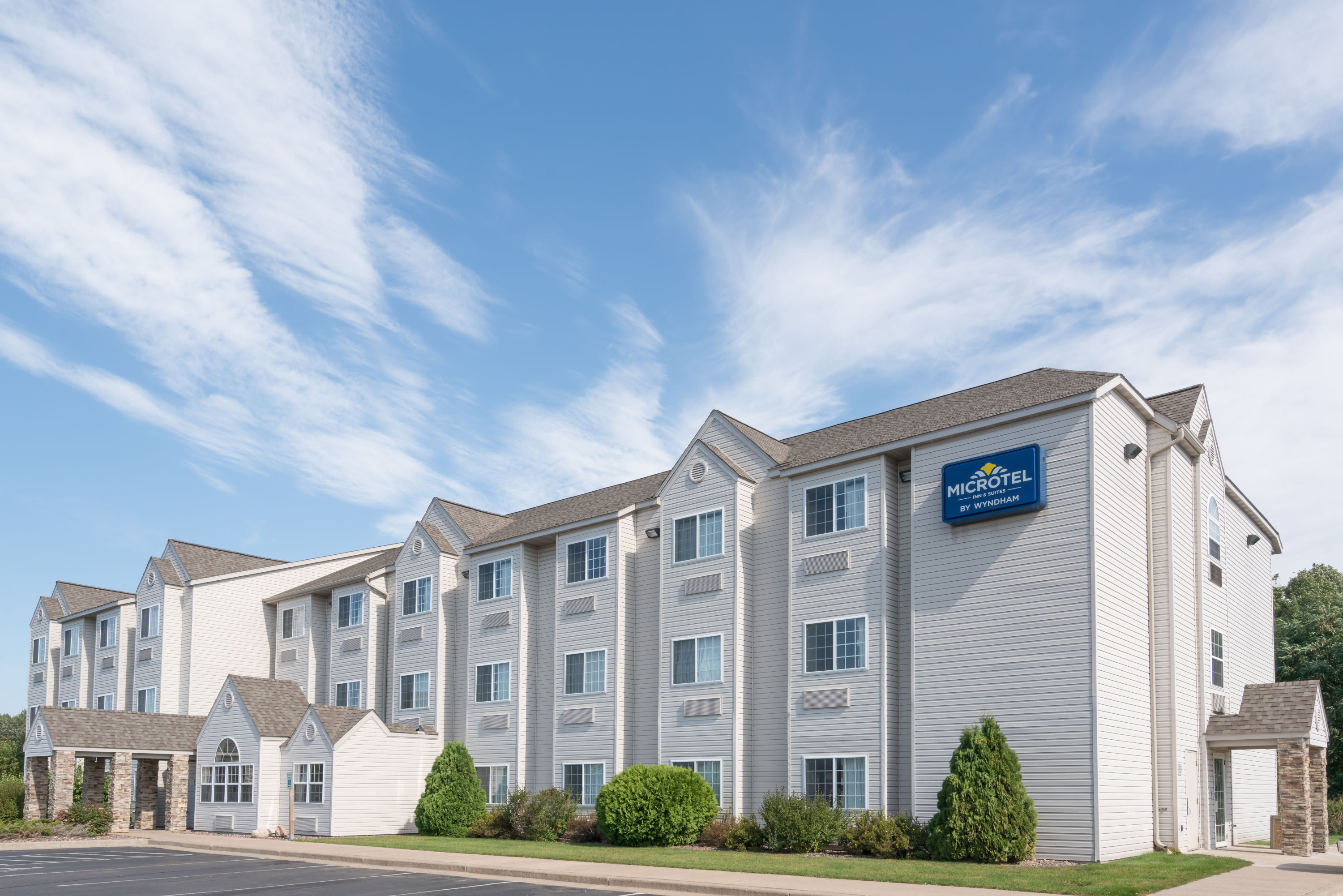 Microtel Inn Suites Wyndham Rice Lake Rice Lake  Hotels