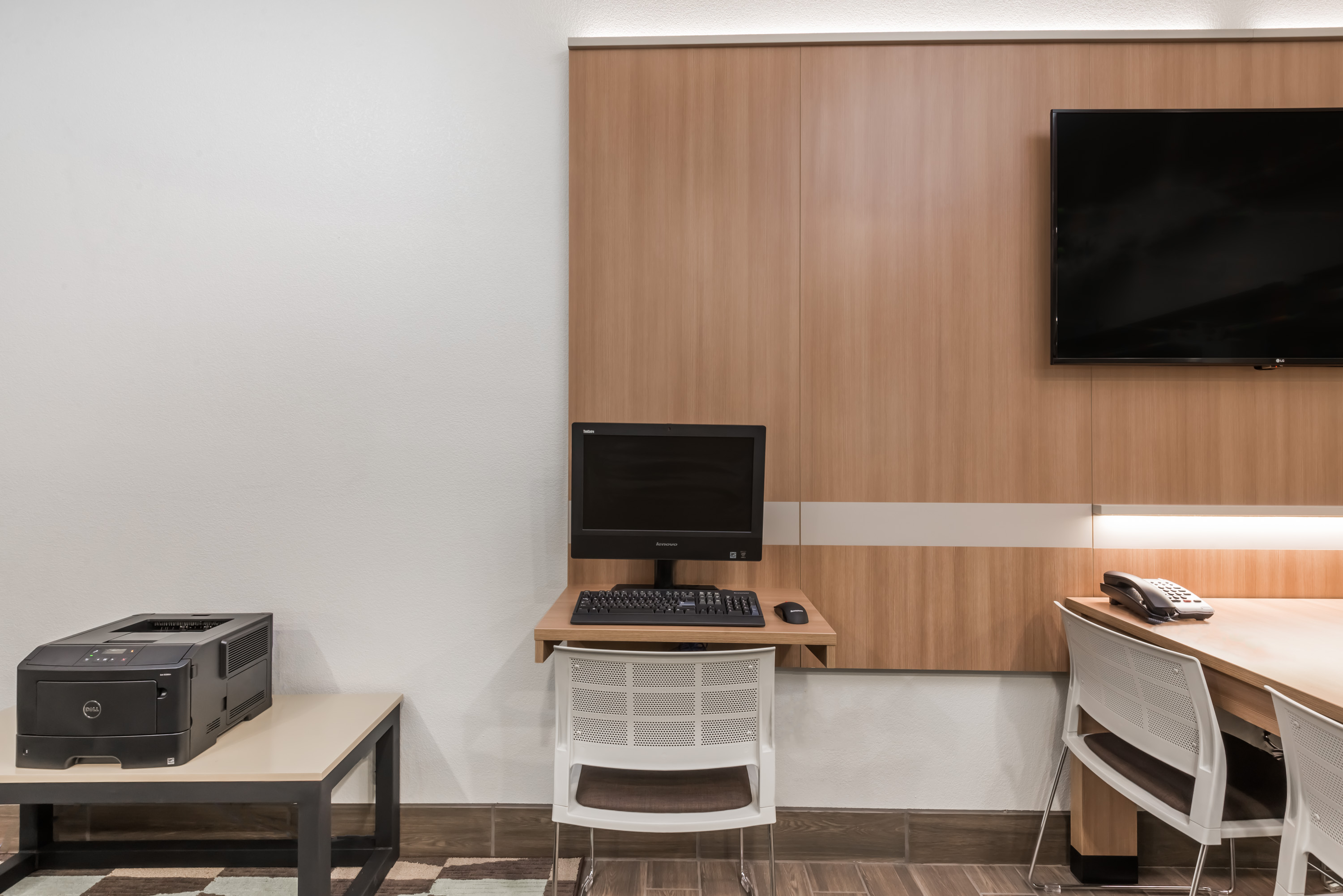 Microtel Inn & Suites by Wyndham New Martinsville business center feature in New Martinsville, West Virginia