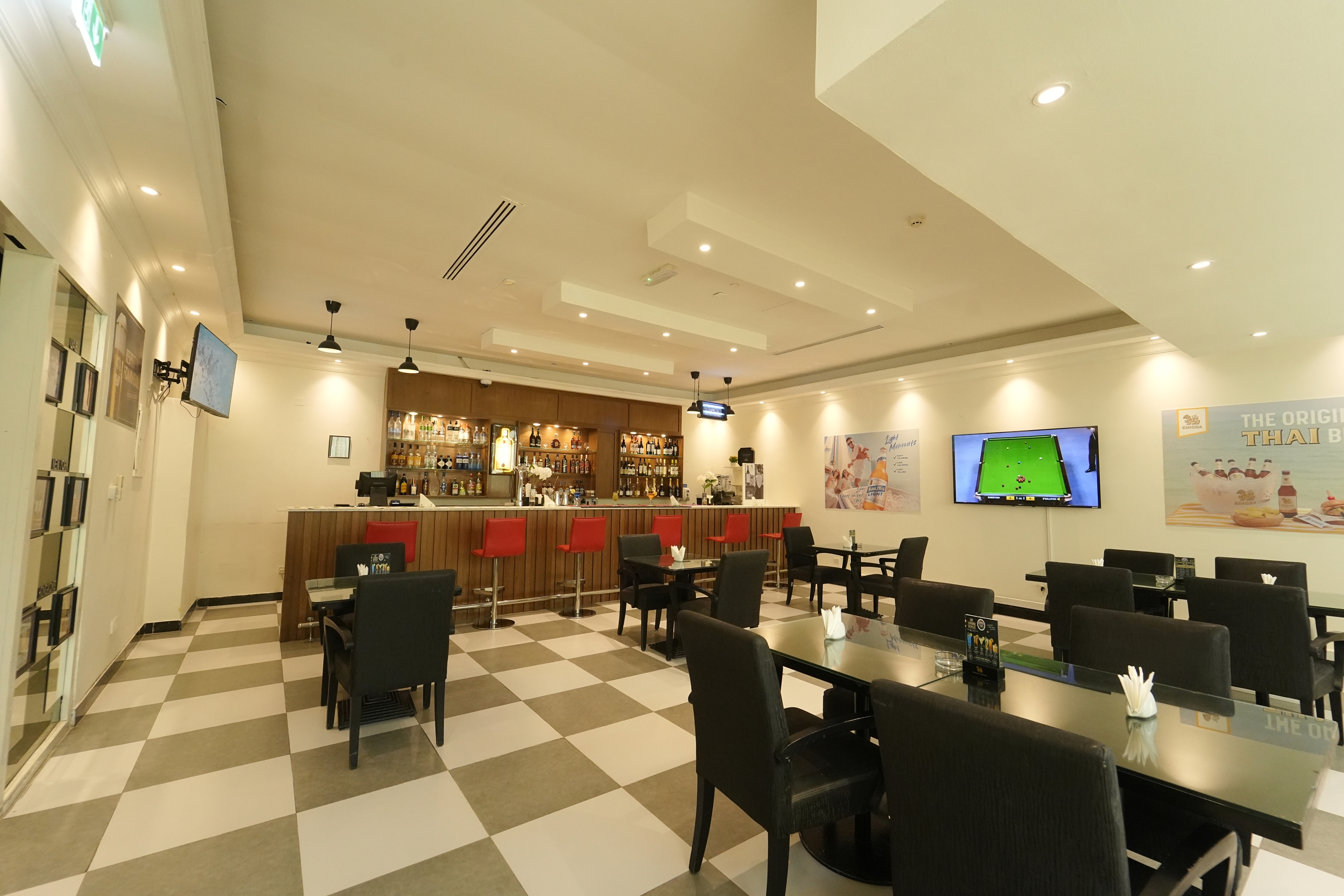 Bar at Ramada by Wyndham Abu Dhabi Al Sharia in Al Rahbah, Other than US/Canada