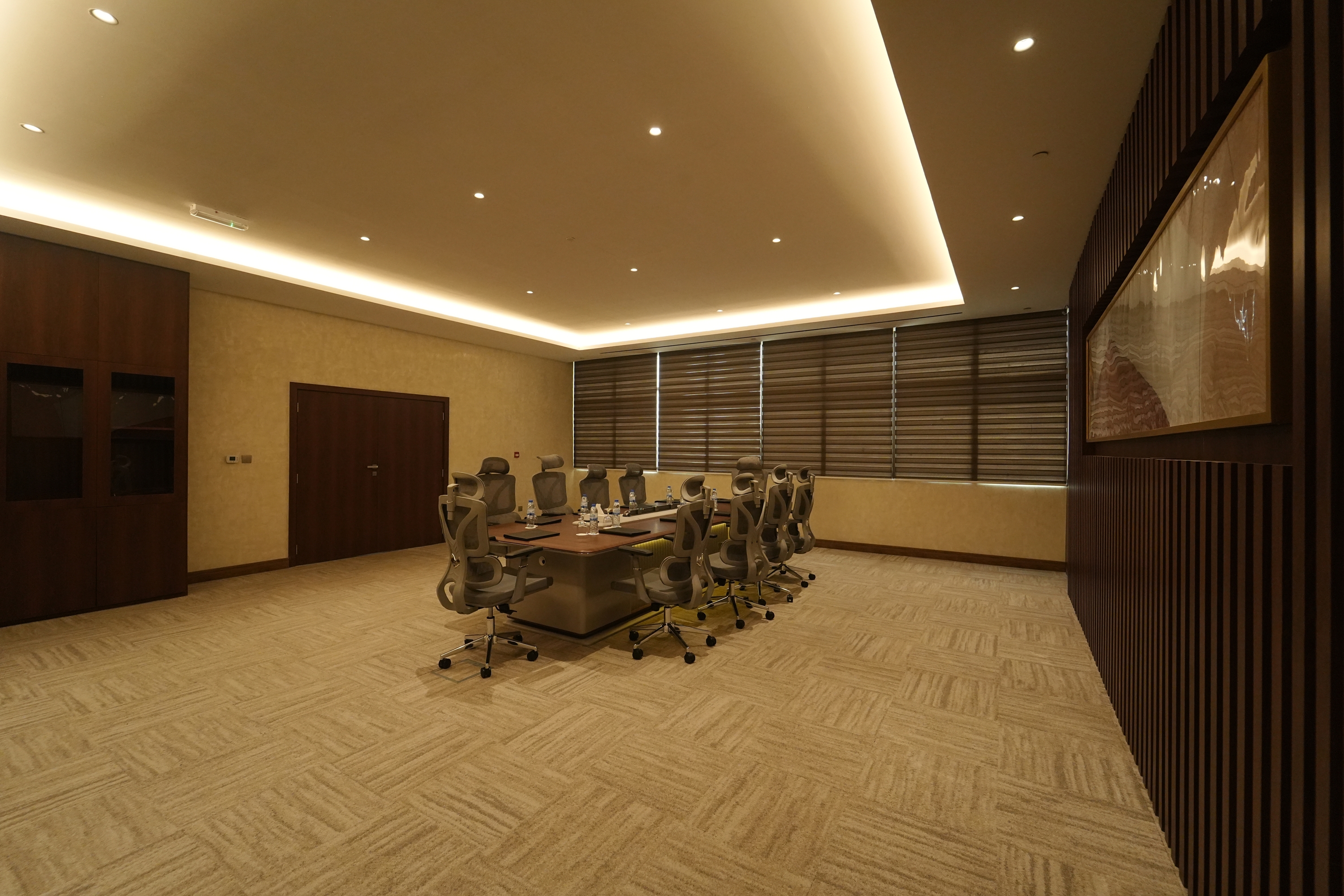 Meeting room at Ramada by Wyndham Abu Dhabi Al Sharia in Al Rahbah, Other than US/Canada